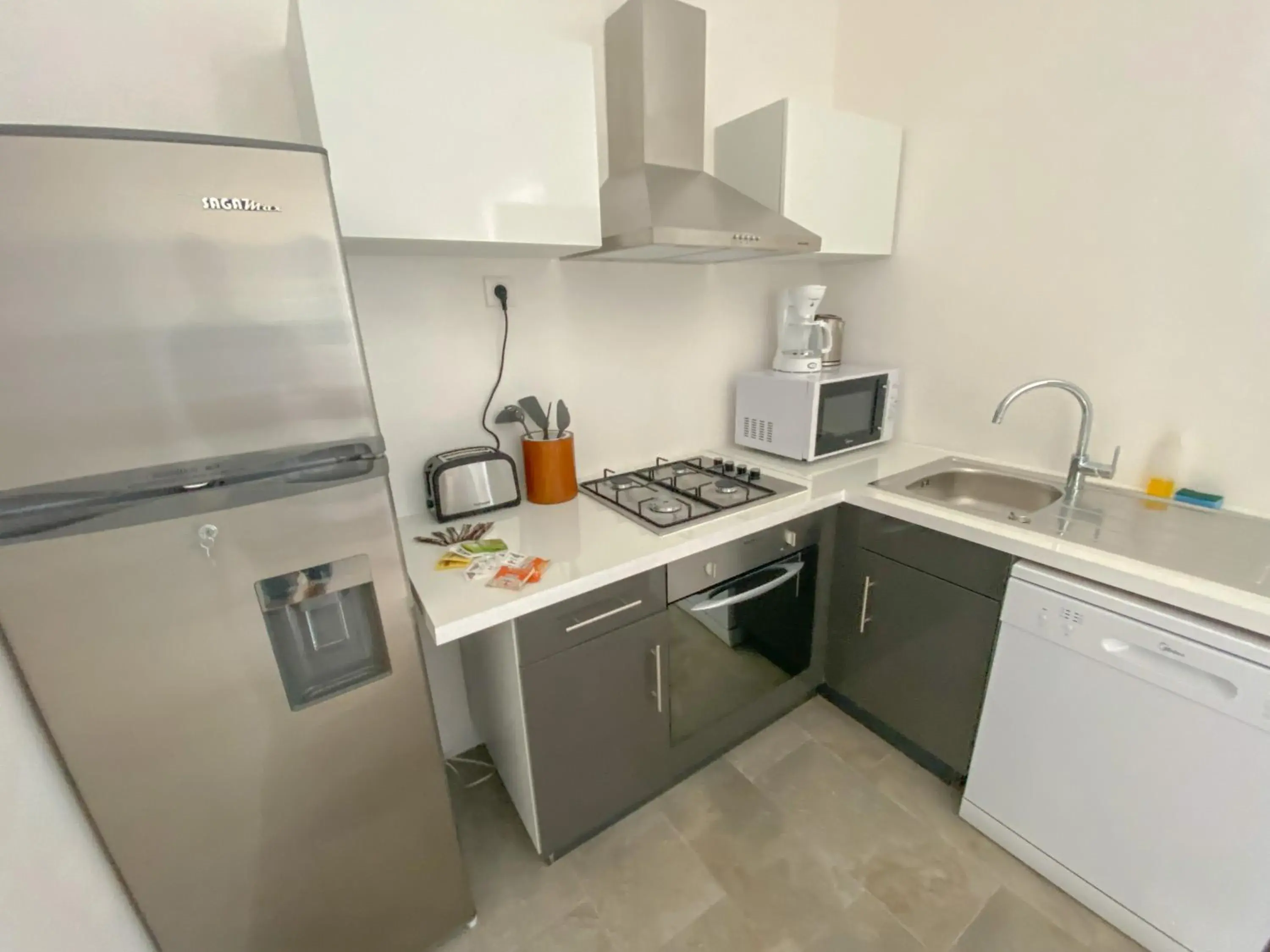 Junior Suite with Sea View in Ninamu Pearl Guest House Junior Suite with Sea View in Ninamu Pearl Guest House