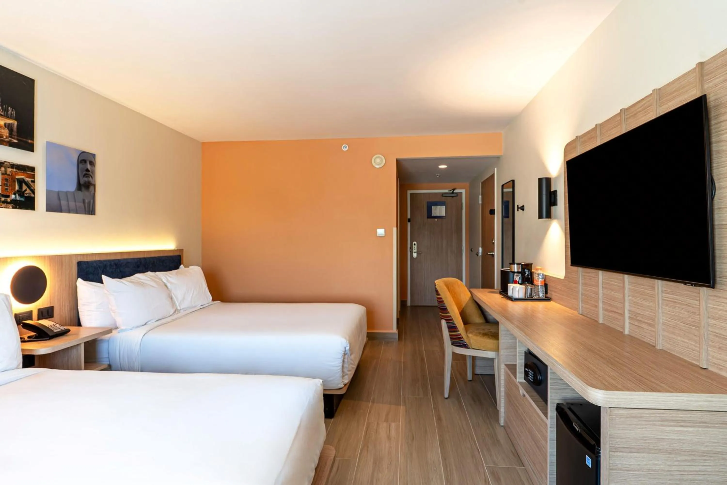 Bed in Hampton Inn Torreon Airport-Galerias