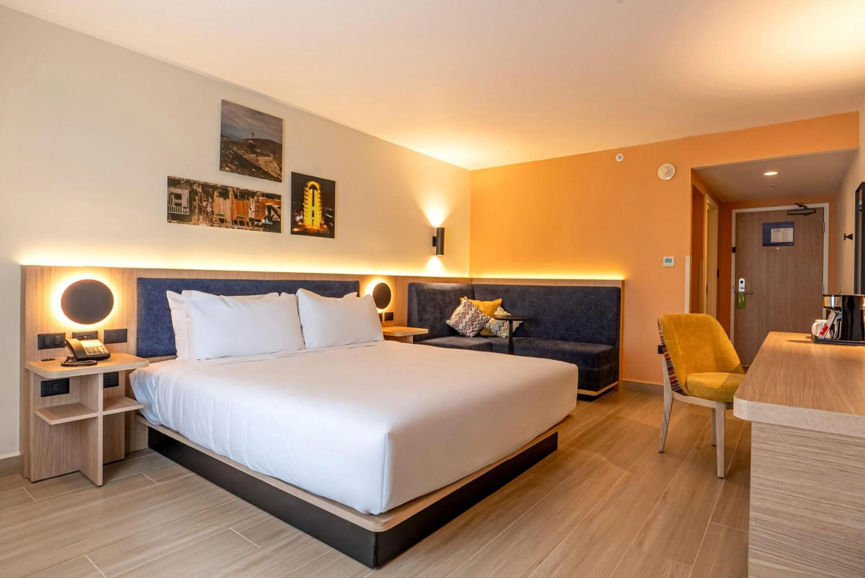 Bed in Hampton Inn Torreon Airport-Galerias