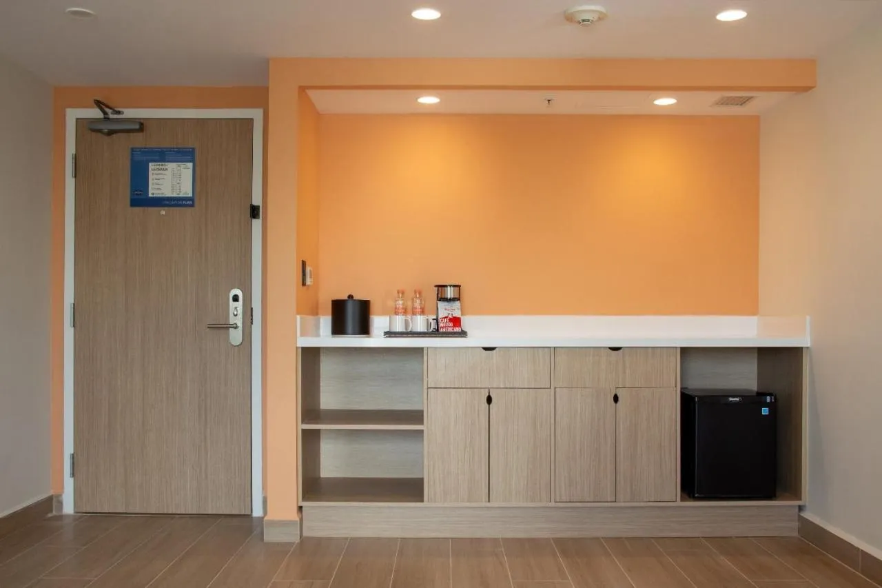 Coffee/tea facilities in Hampton Inn Torreon Airport-Galerias