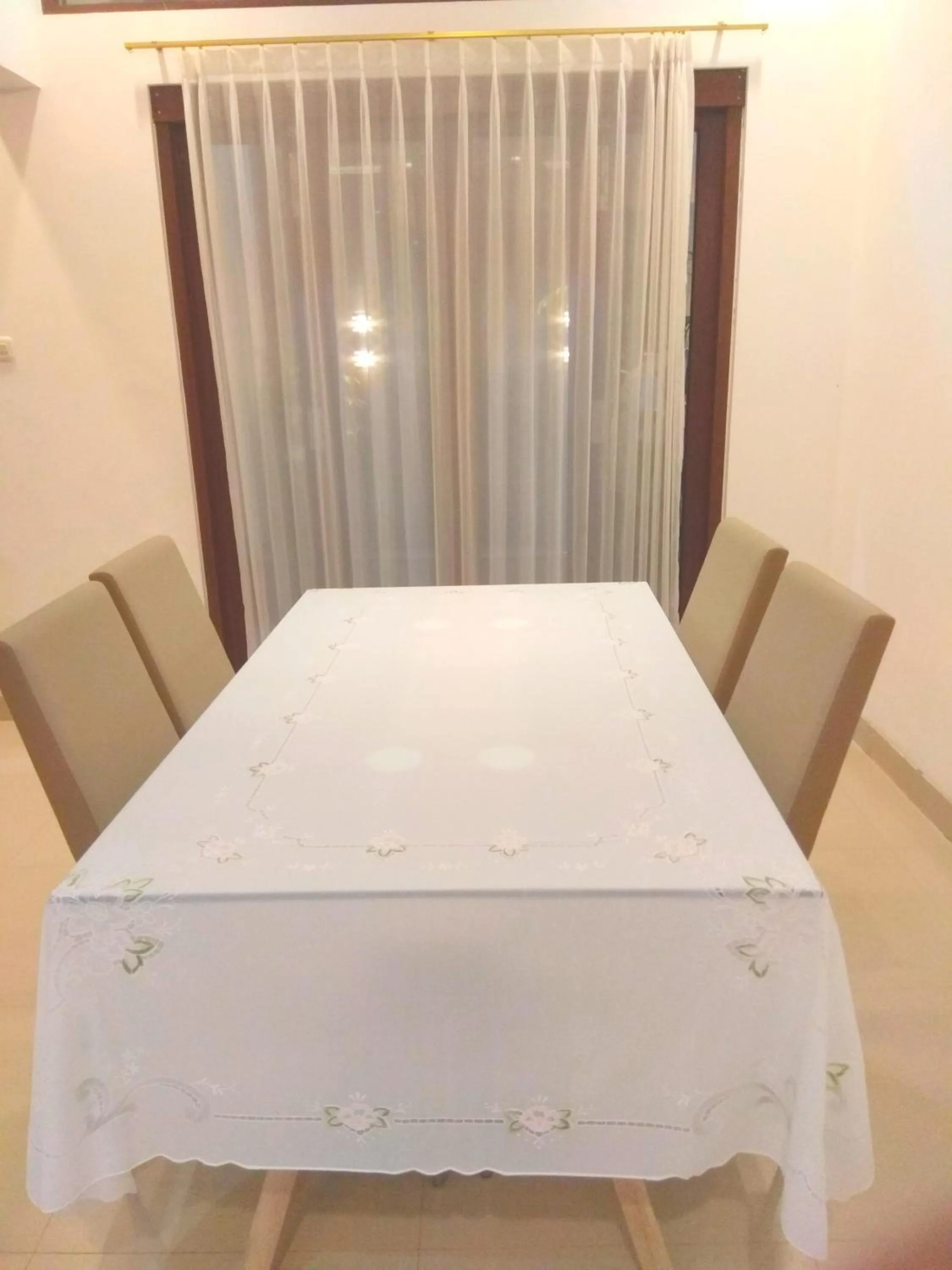 Living room in Fams Homestay by FH Stay