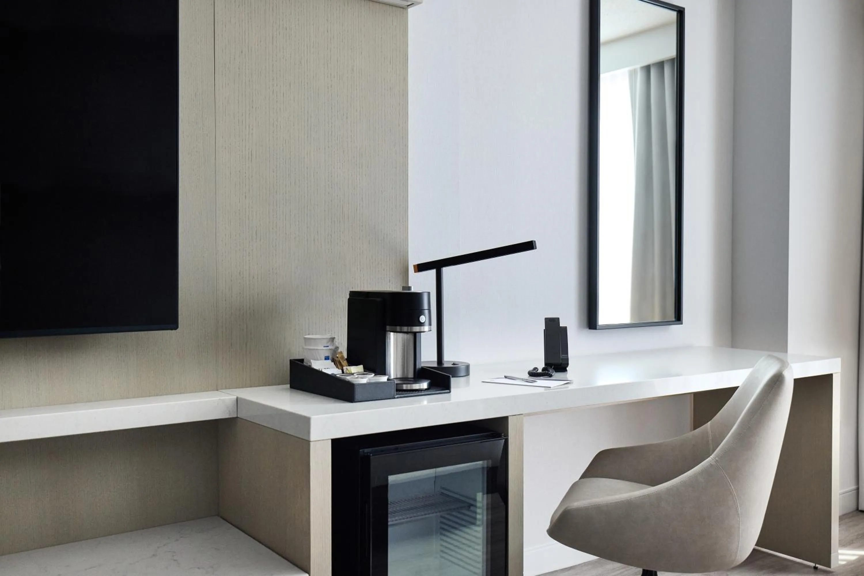 TV and multimedia in Hyatt Regency Chicago