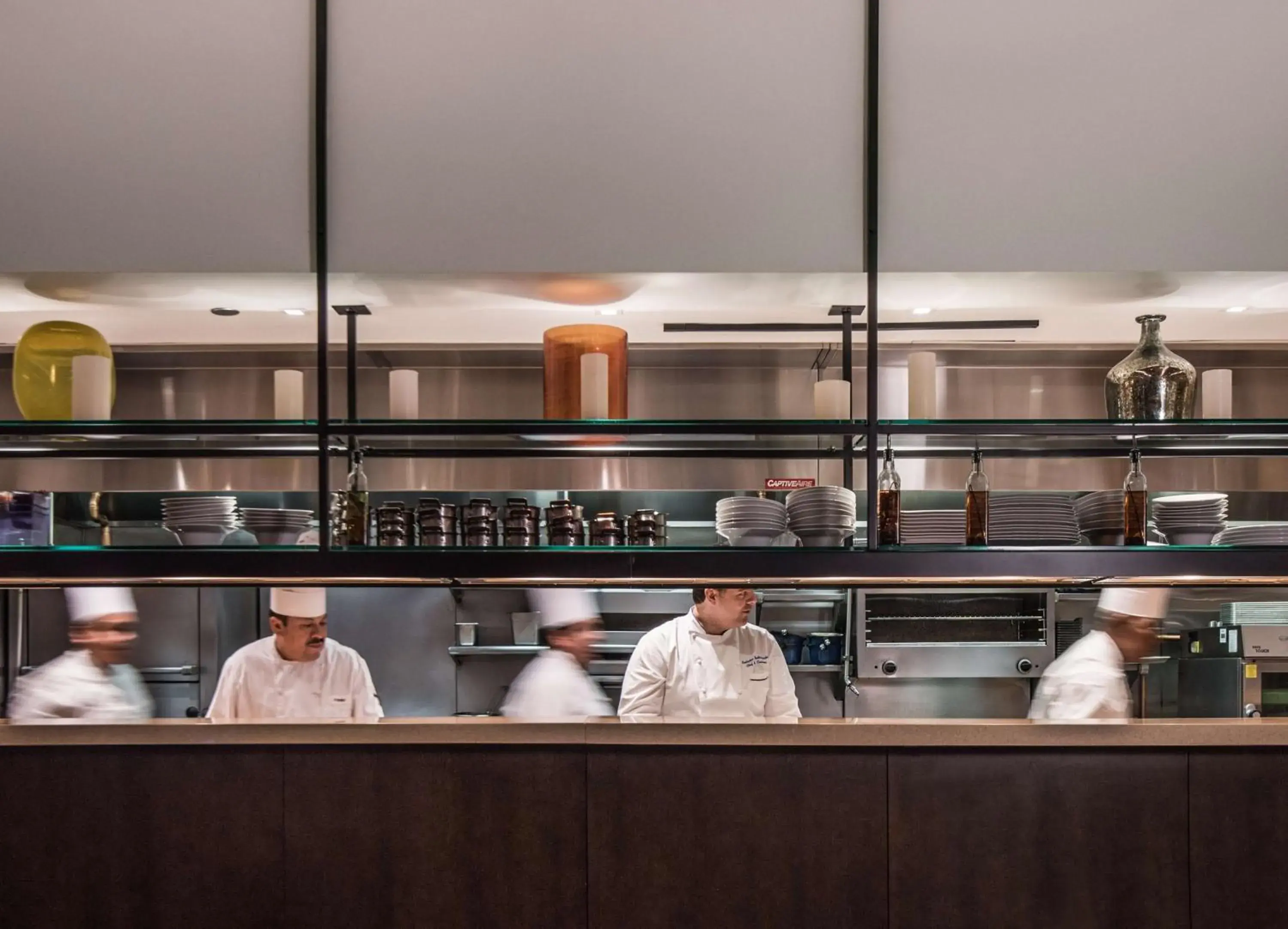 Restaurant/places to eat in Hyatt Regency Chicago Restaurant/places to eat in Hyatt Regency Chicago