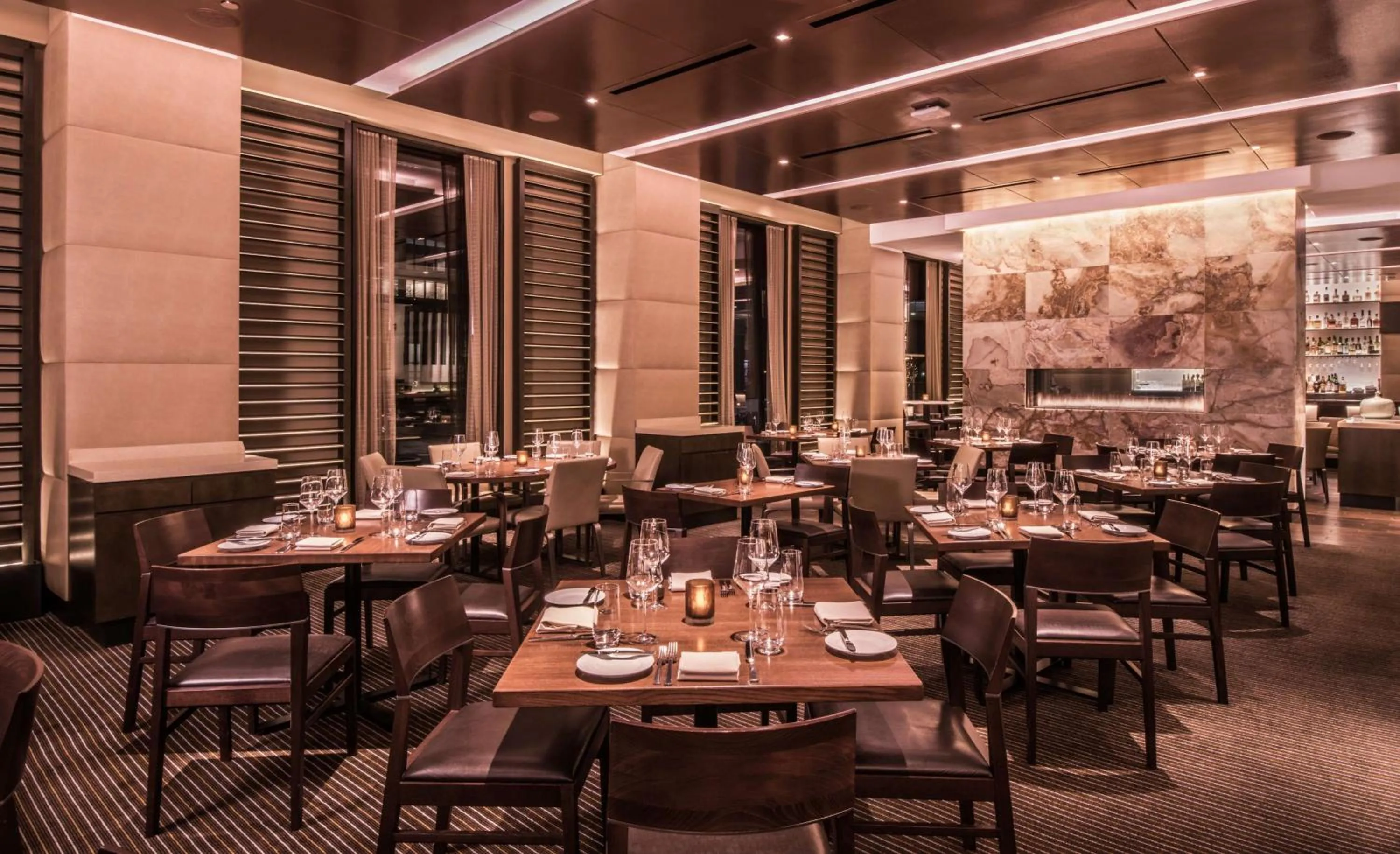 Restaurant/places to eat in Hyatt Regency Chicago