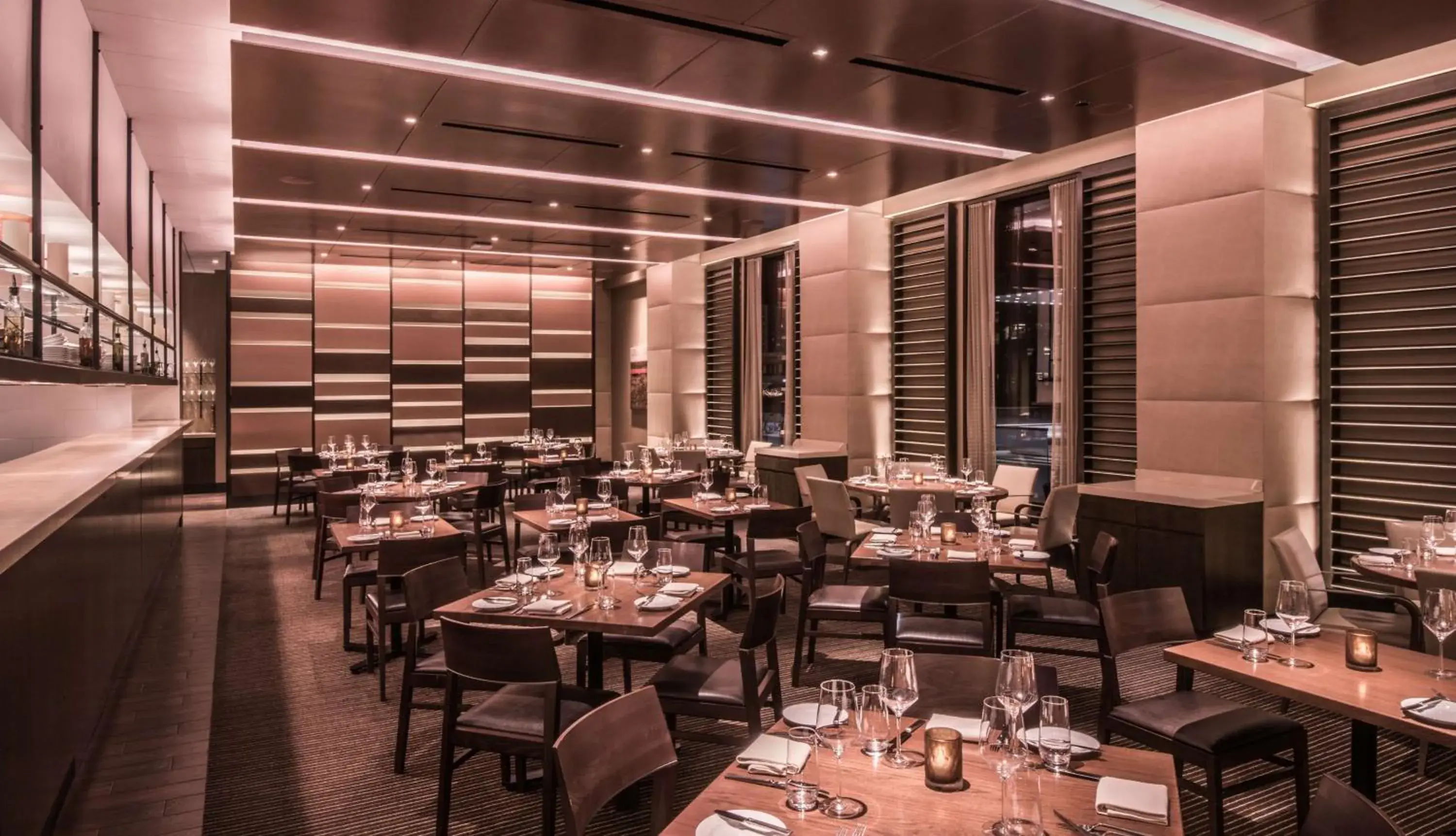 Restaurant/places to eat in Hyatt Regency Chicago Restaurant/places to eat in Hyatt Regency Chicago