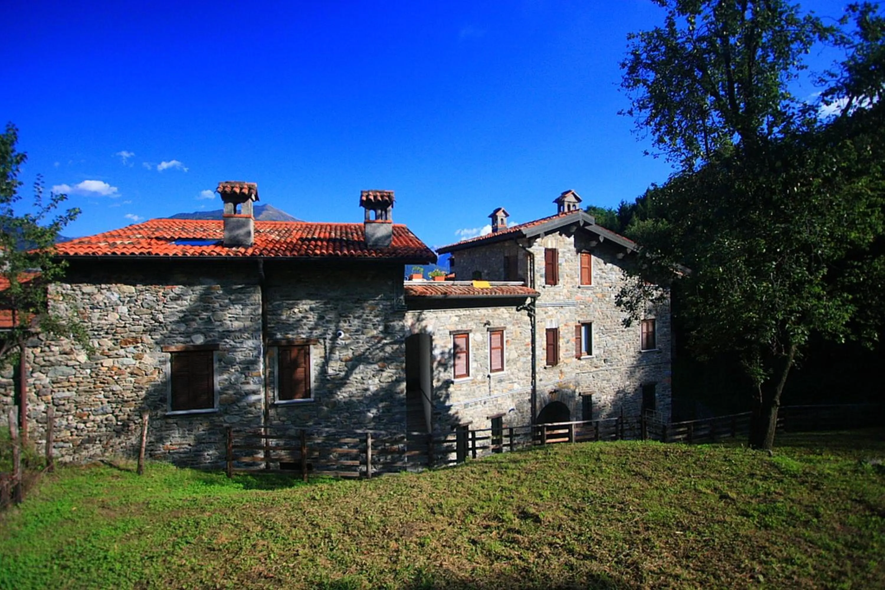 Facade/entrance in L'antico Borgo