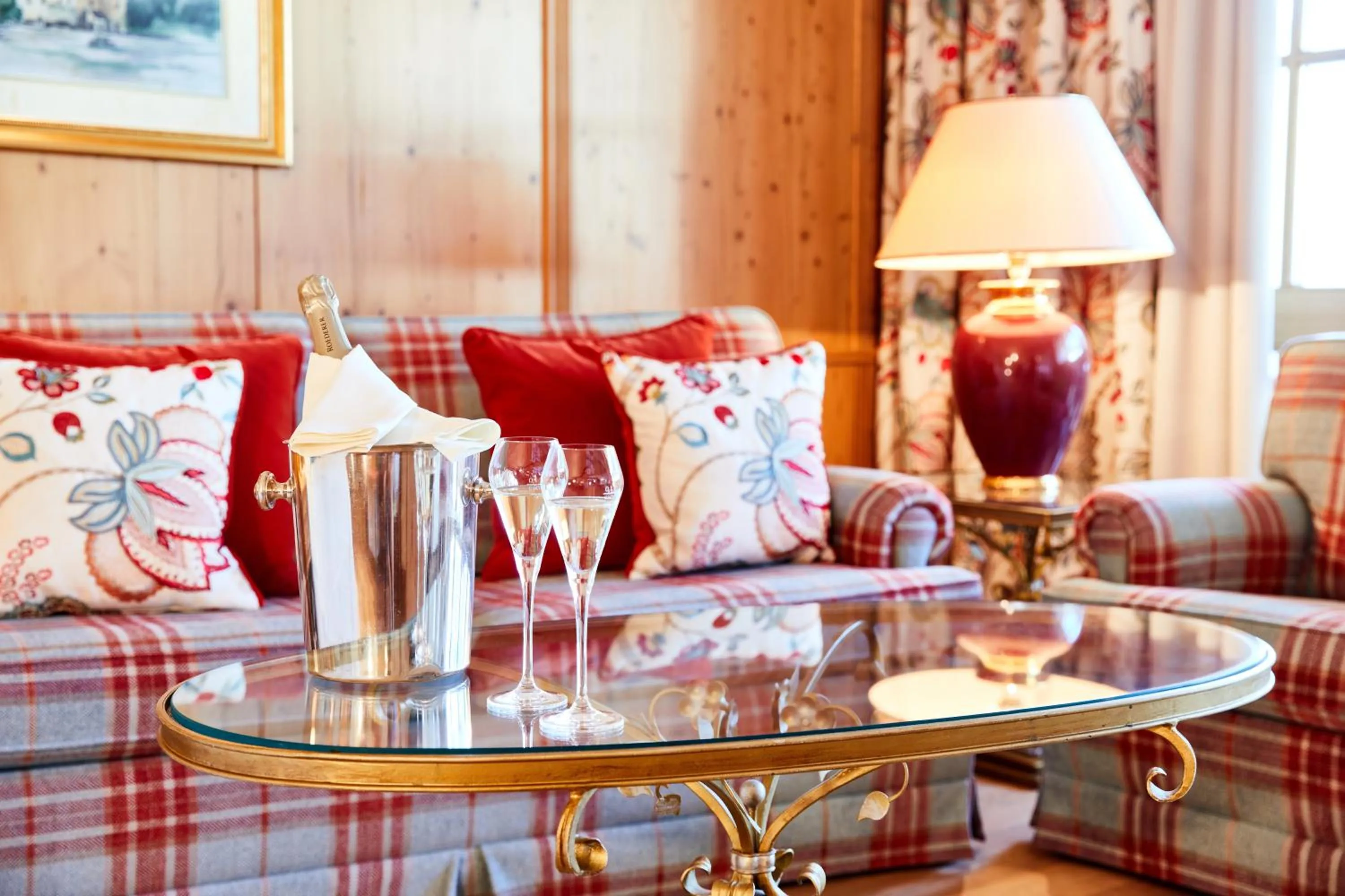 Seating area in Salzburgerhof, das 5-Sterne Hotel von Zell am See