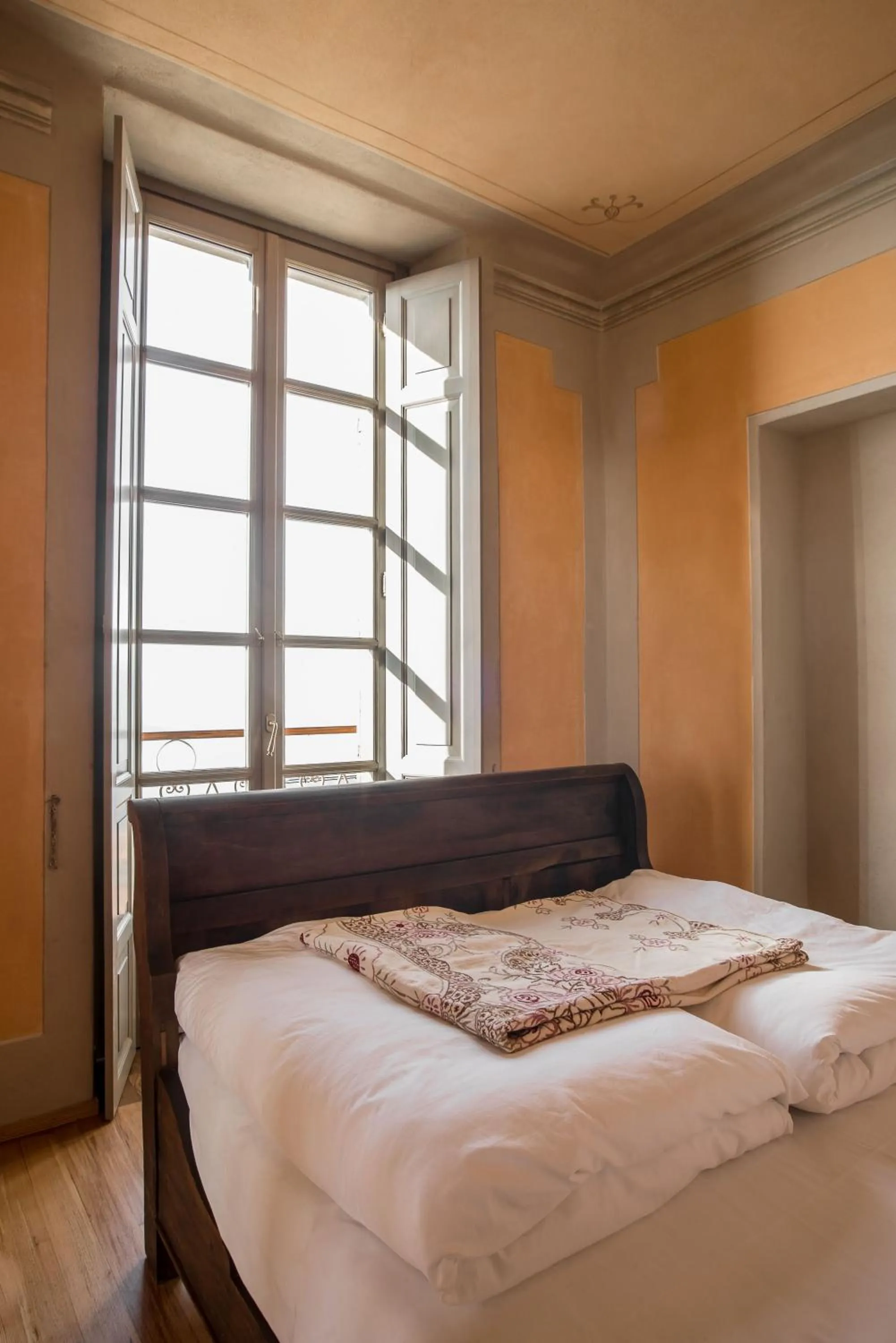 Bed in Bellavista Boutique Hotel