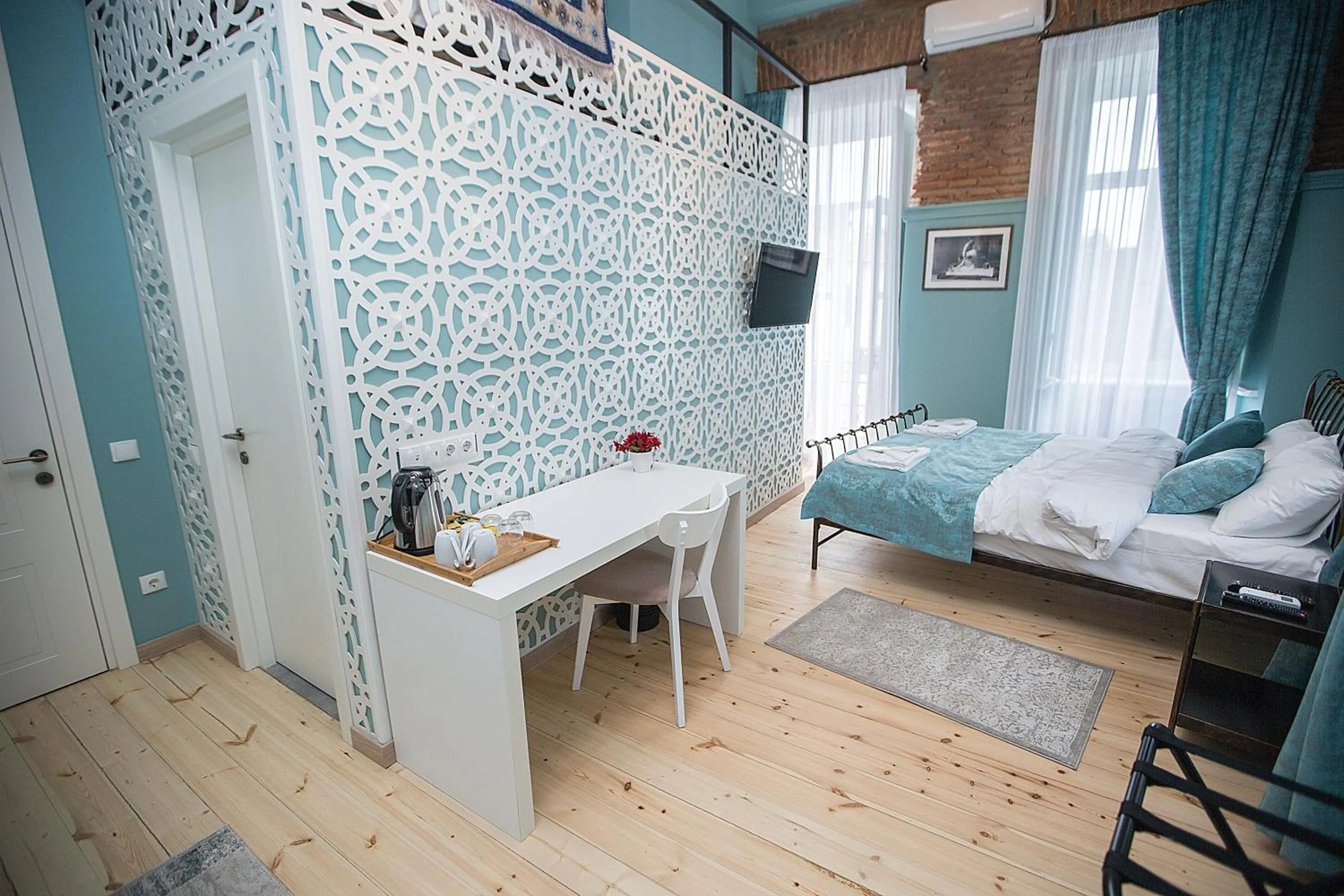 Bedroom, Bed in History of Tbilisi