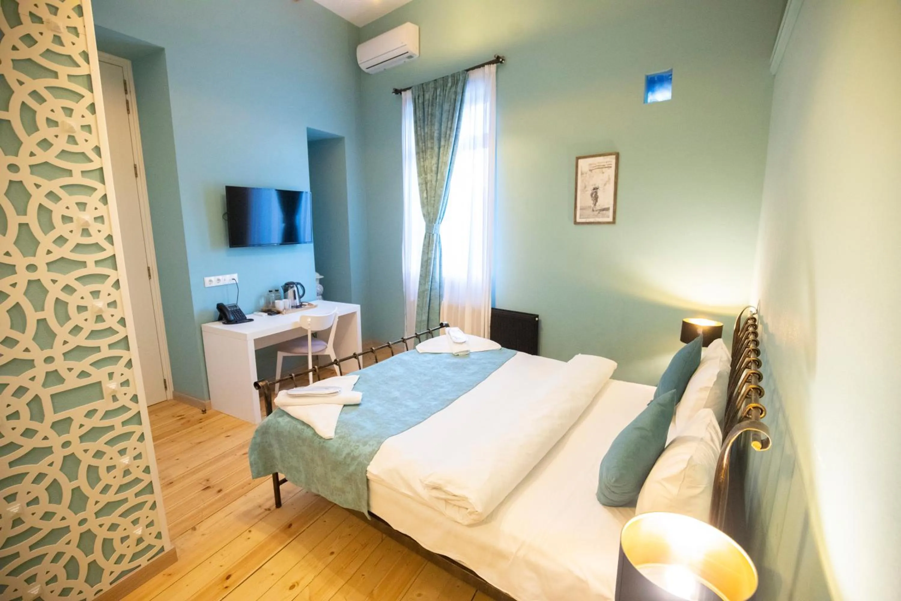 Bedroom, Bed in History of Tbilisi