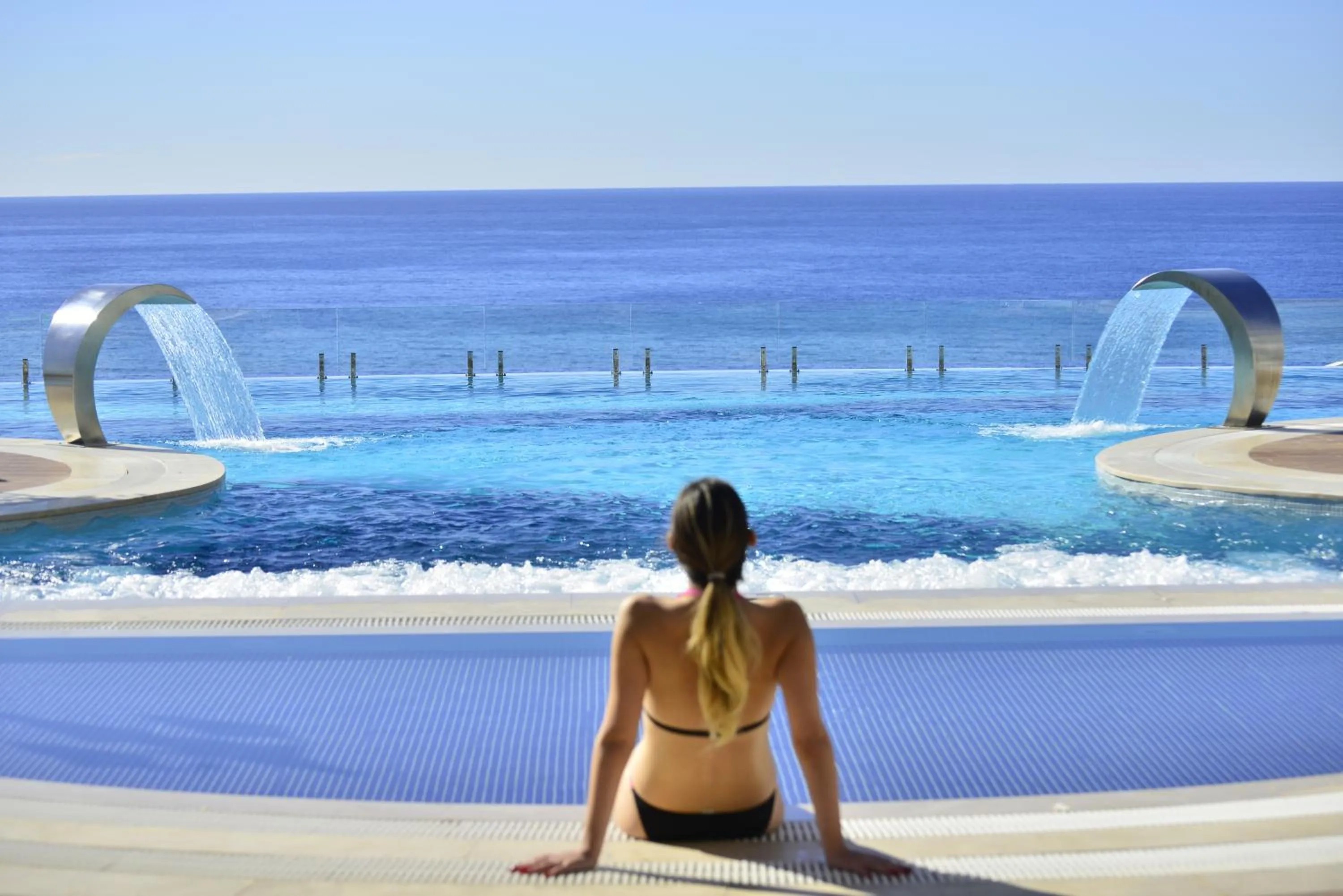 Pool view in Elite Luxury Suite & Spa
