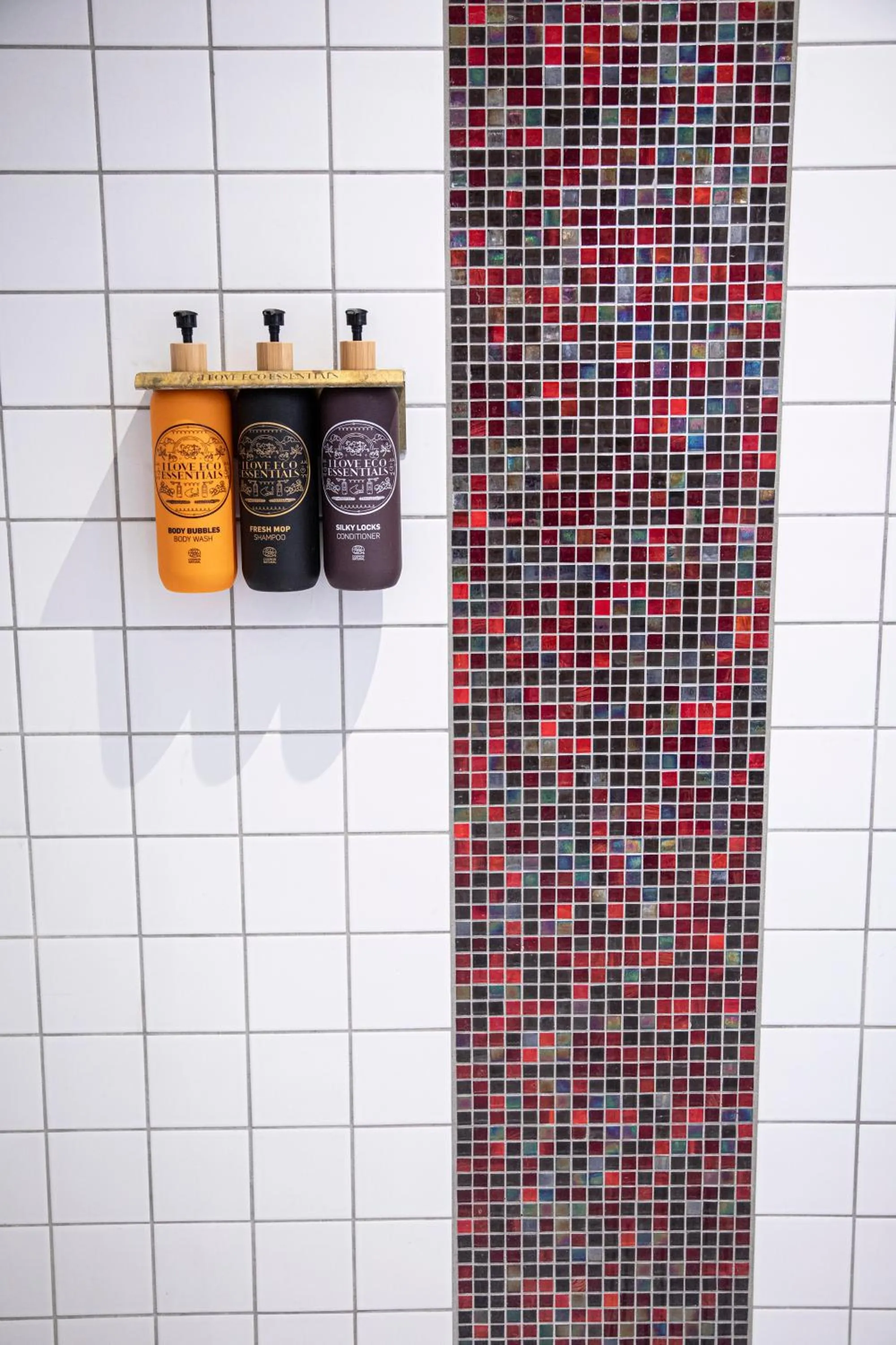 Shower in Hotel Strandparken