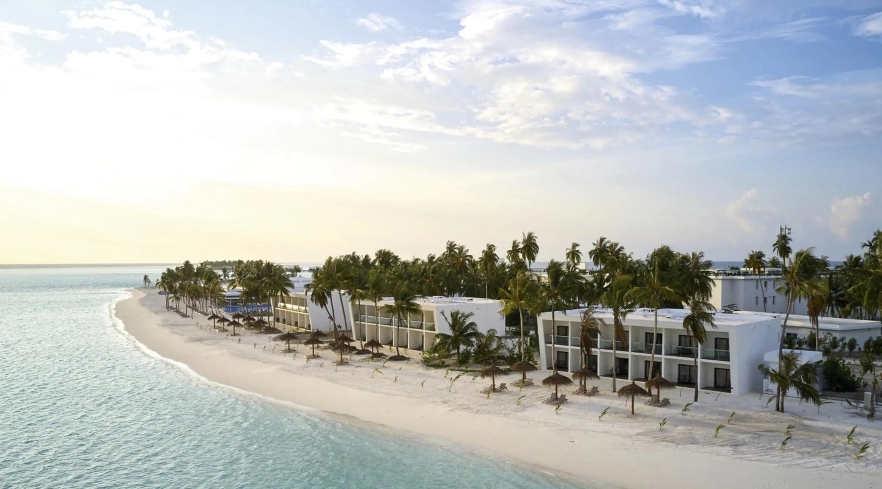 Property building in Riu Atoll-All Inclusive