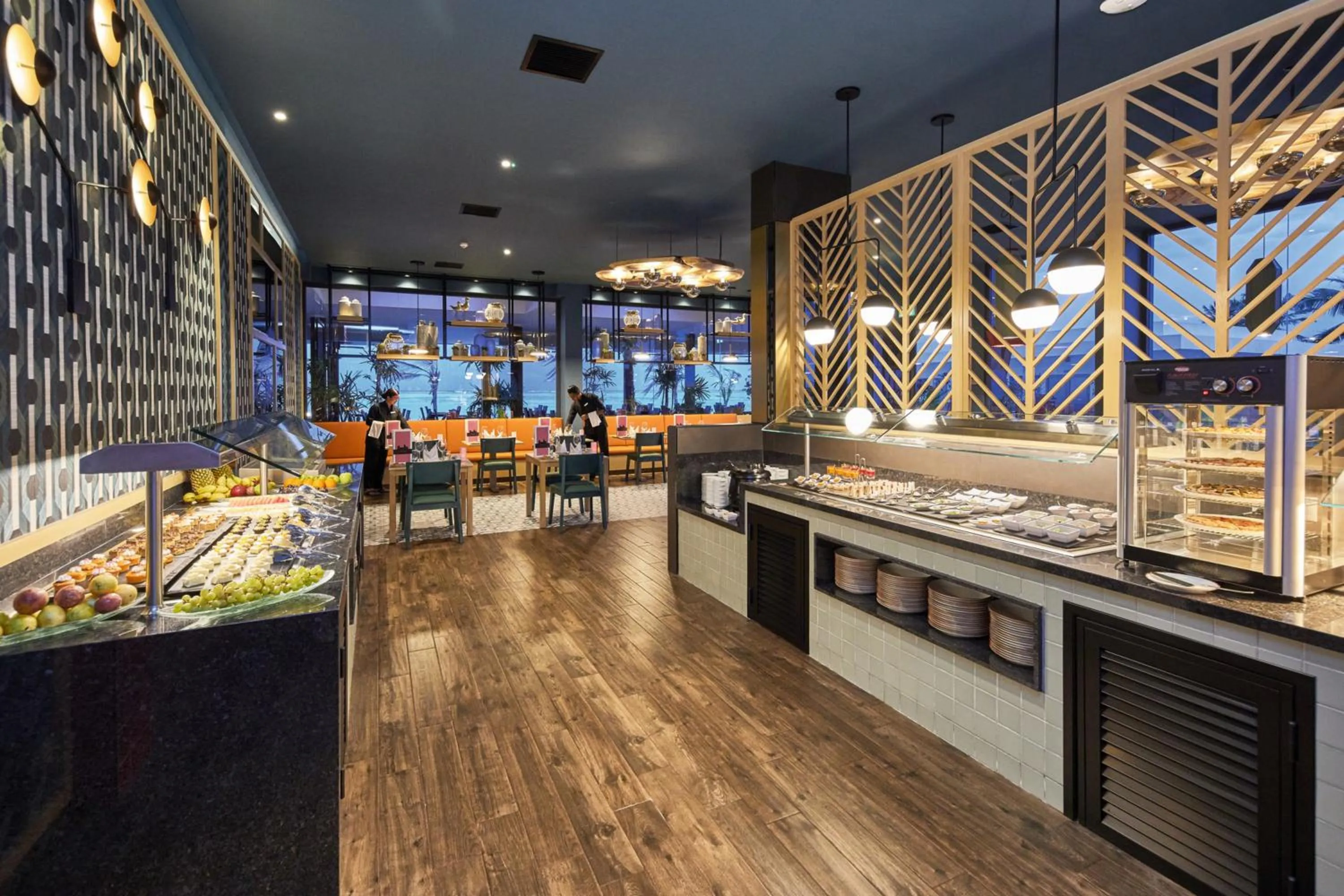 Restaurant/places to eat in Riu Atoll-All Inclusive