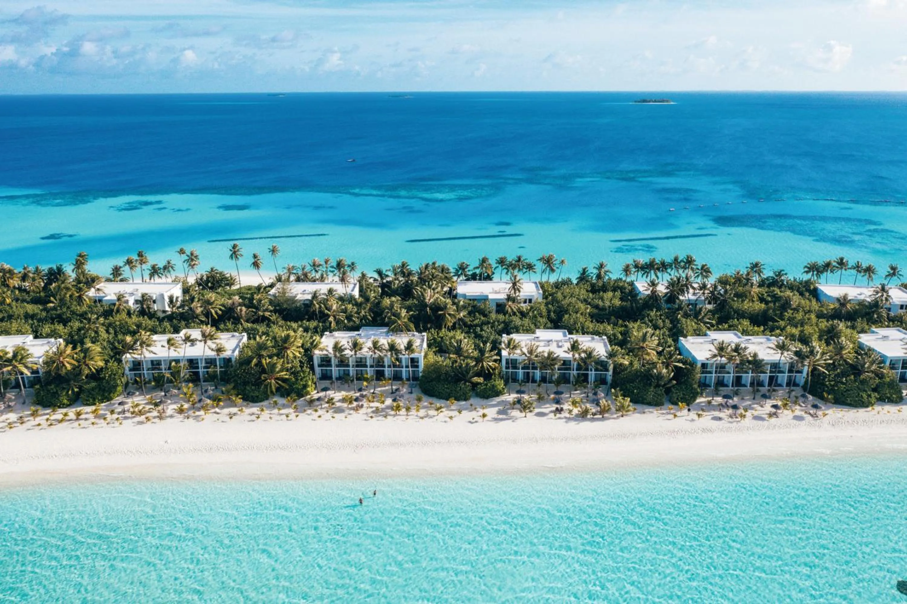 Property building in Riu Atoll-All Inclusive