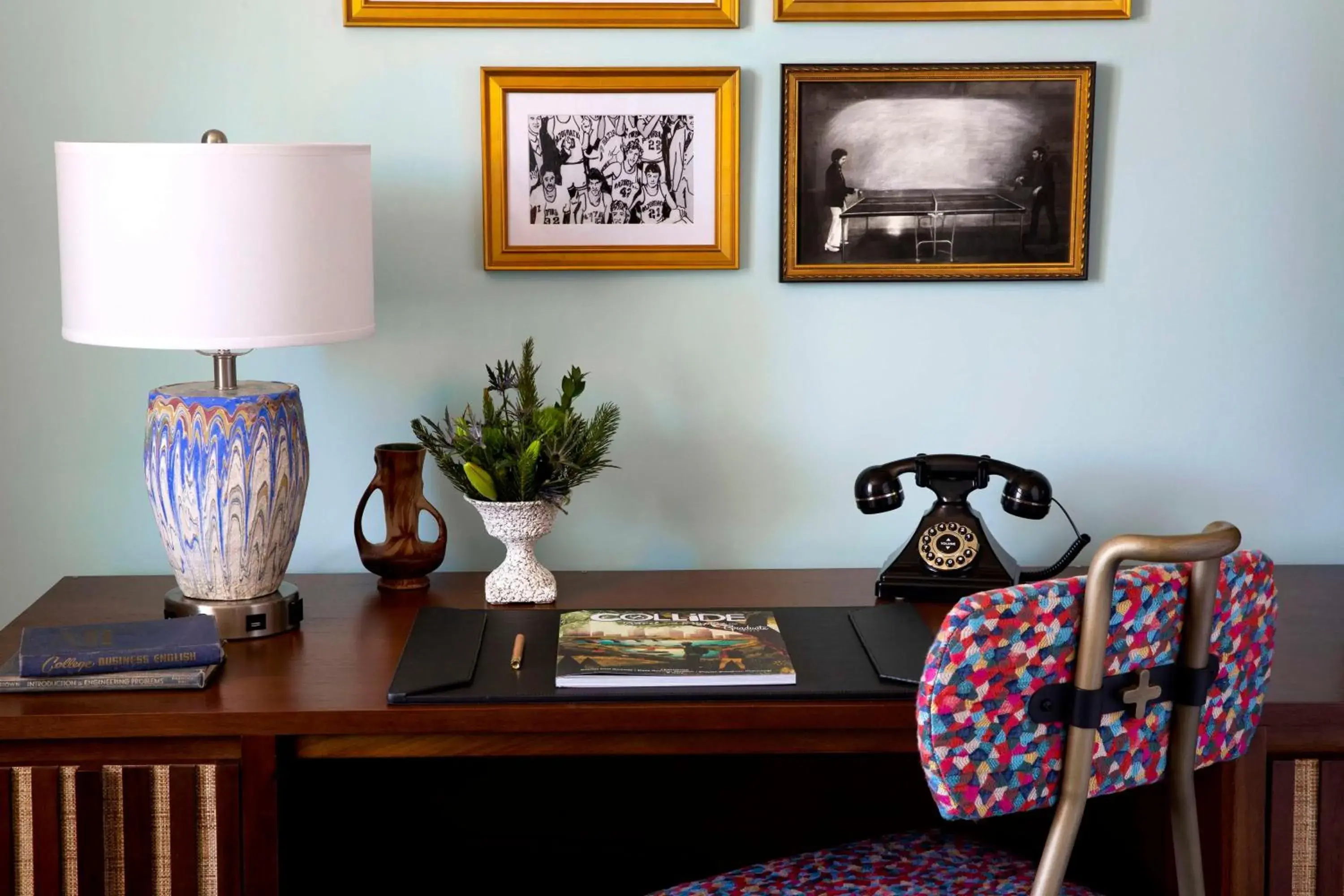 Bedroom in Graduate by Hilton Fayetteville, AR Bedroom in Graduate by Hilton Fayetteville, AR