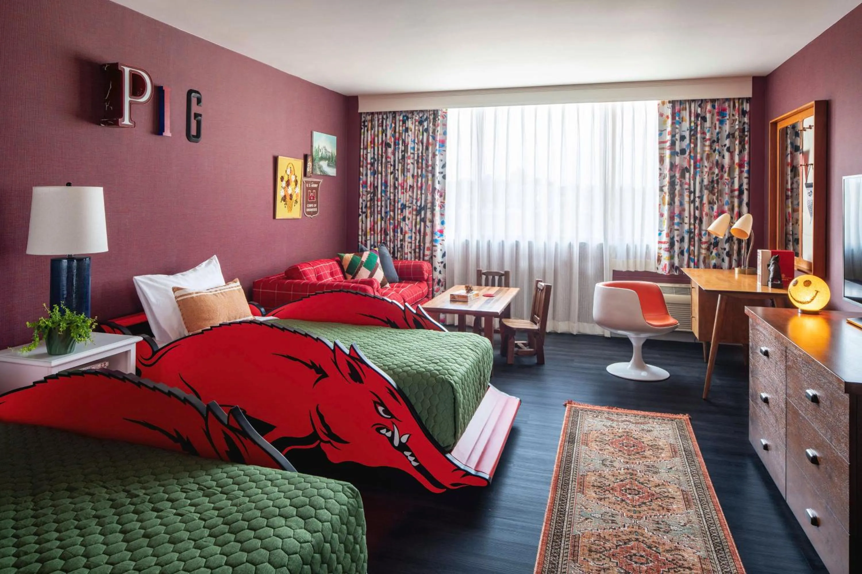 Bed in Graduate by Hilton Fayetteville, AR