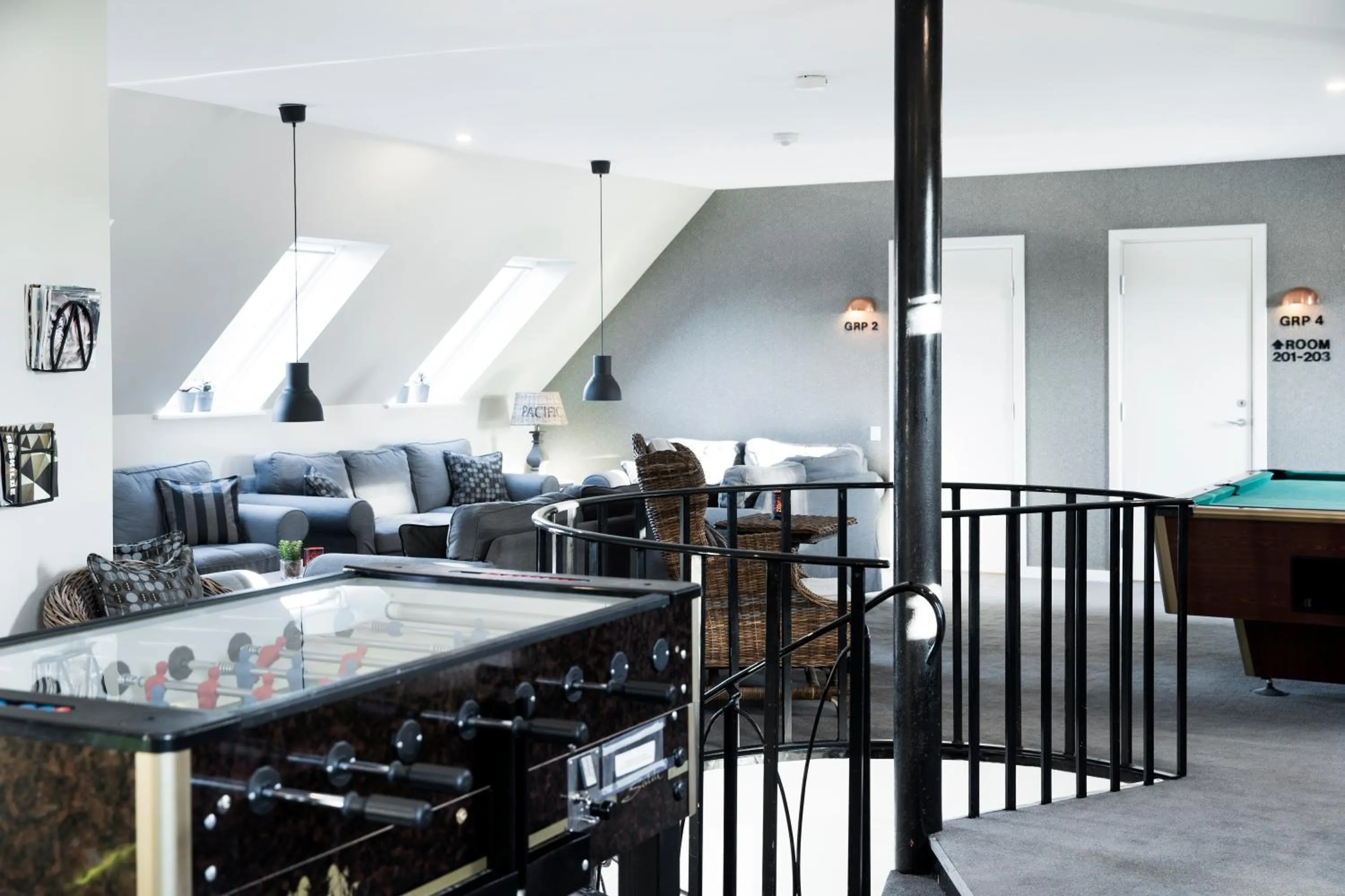 Communal lounge/ TV room, Bed in Skjalm Hvide Hotel