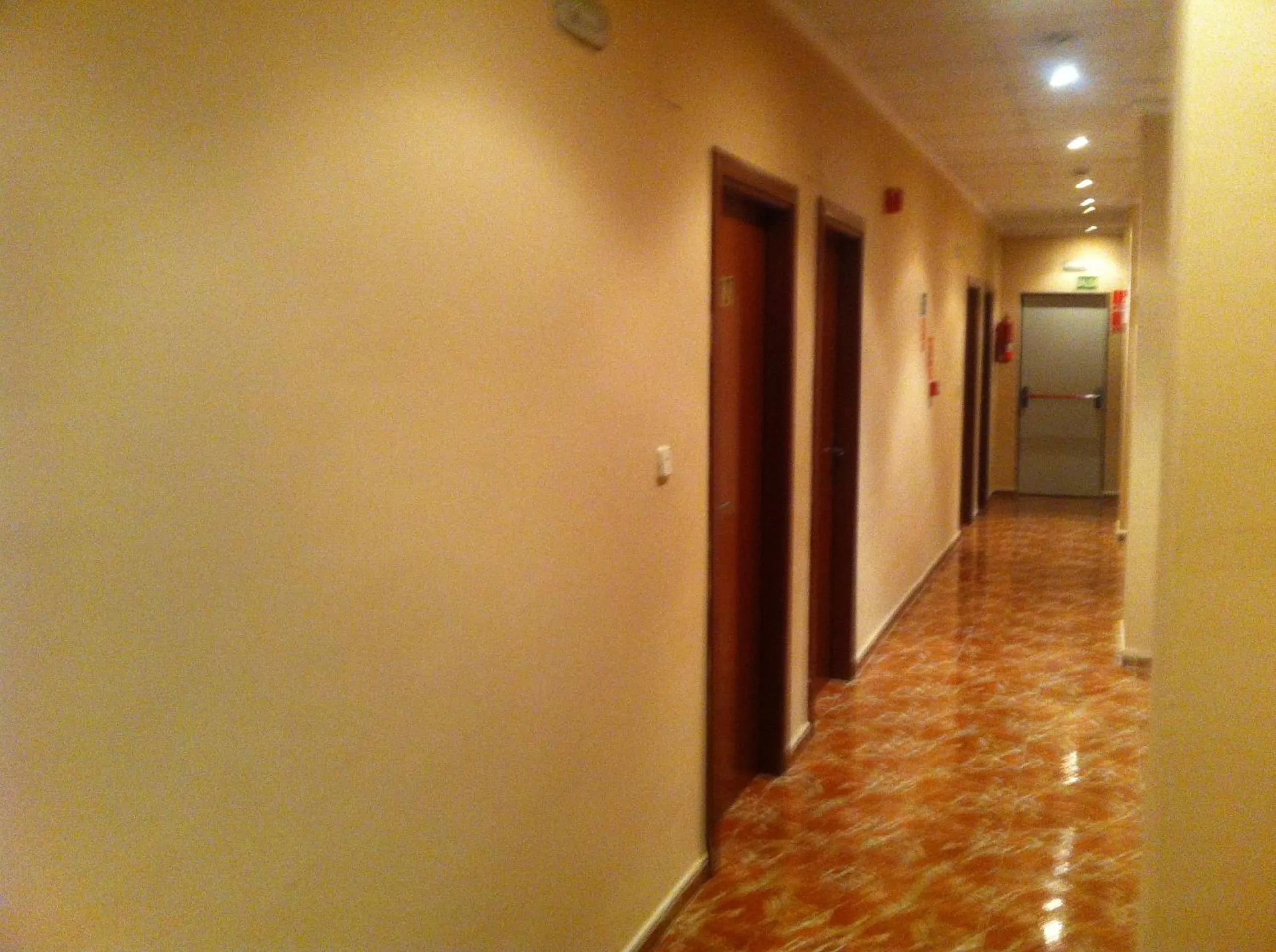 Area and facilities in Hotel Manises