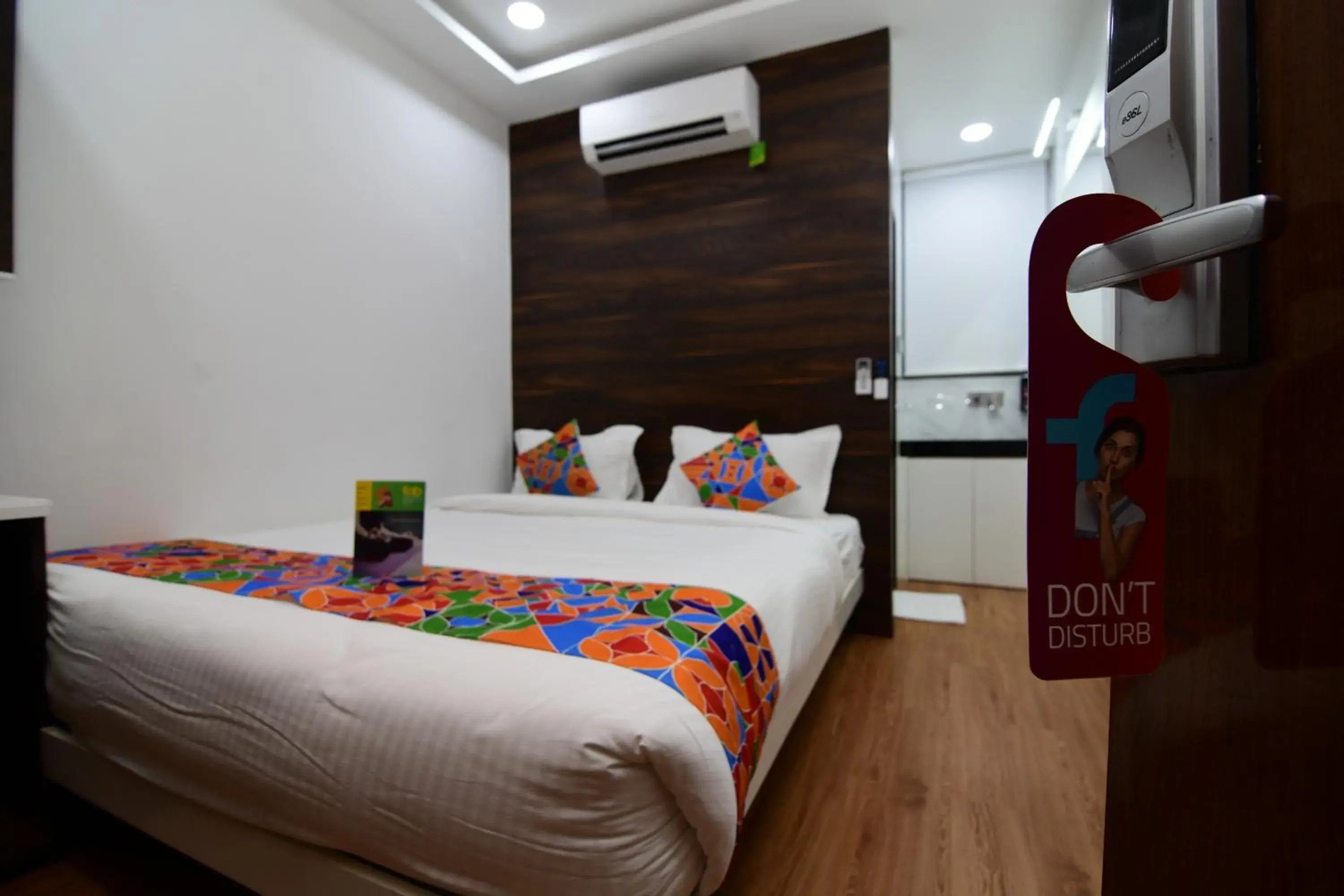 Bed in Hotel Om Stay Well Bed in Hotel Om Stay Well