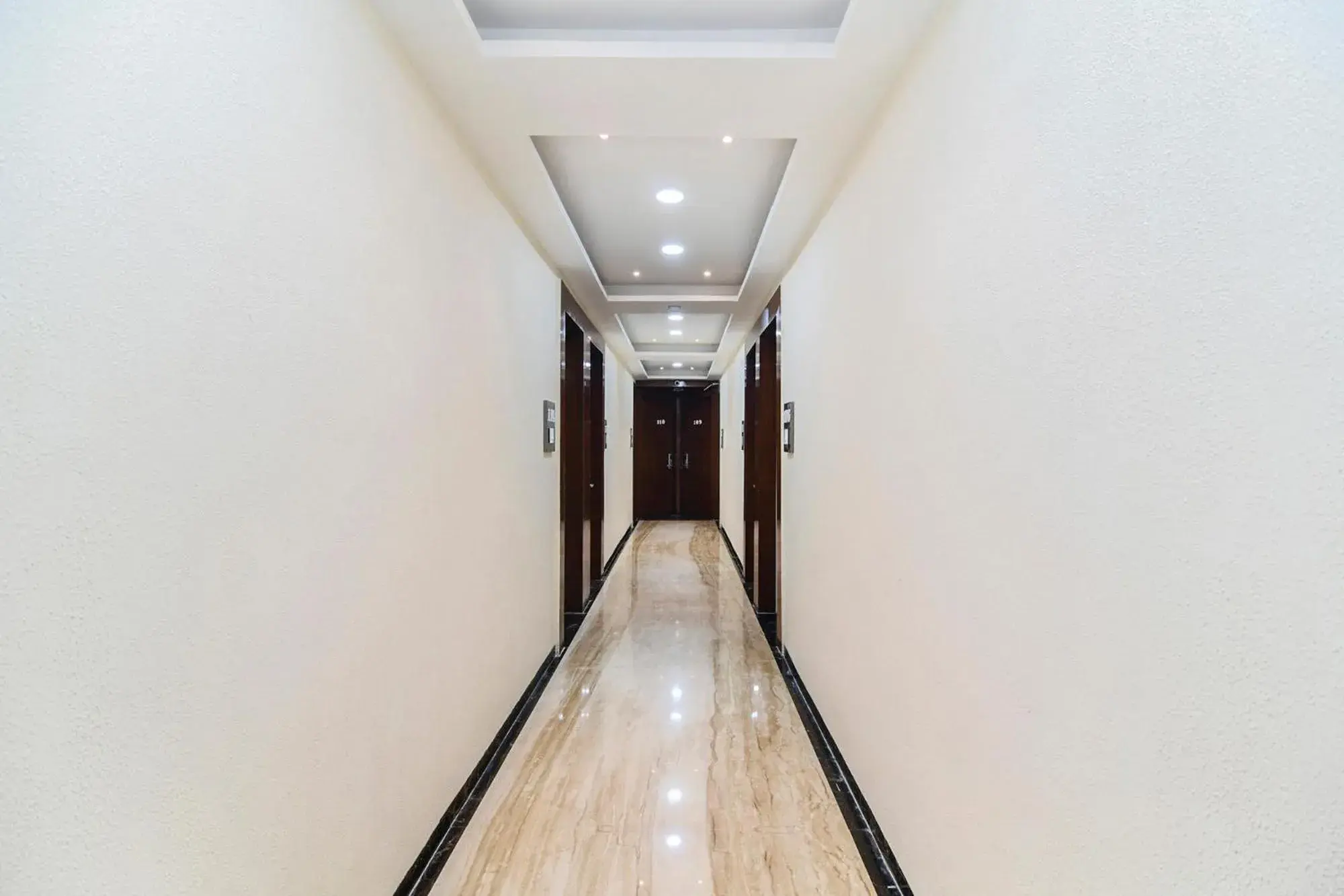 Lobby or reception in Hotel Om Stay Well Lobby or reception in Hotel Om Stay Well