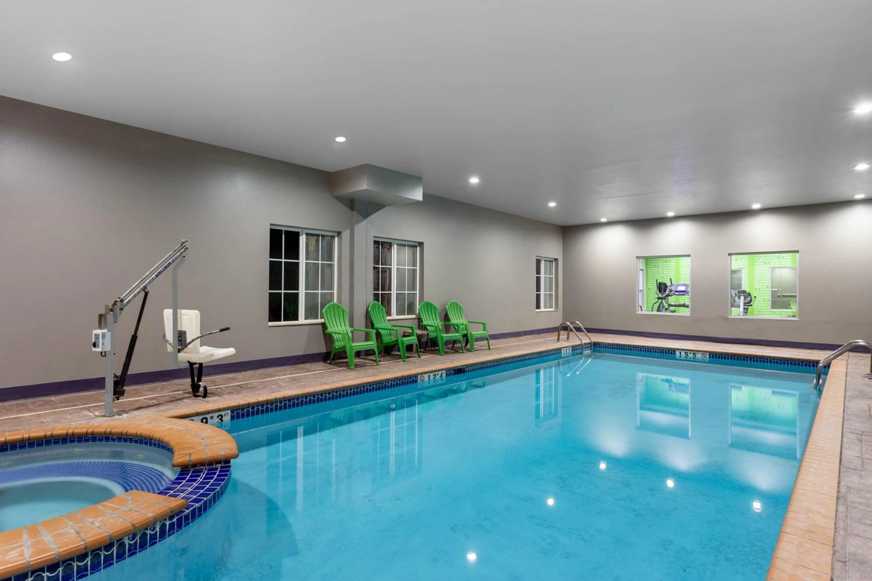 Hot Tub in La Quinta by Wyndham Huntsville Airport Madison