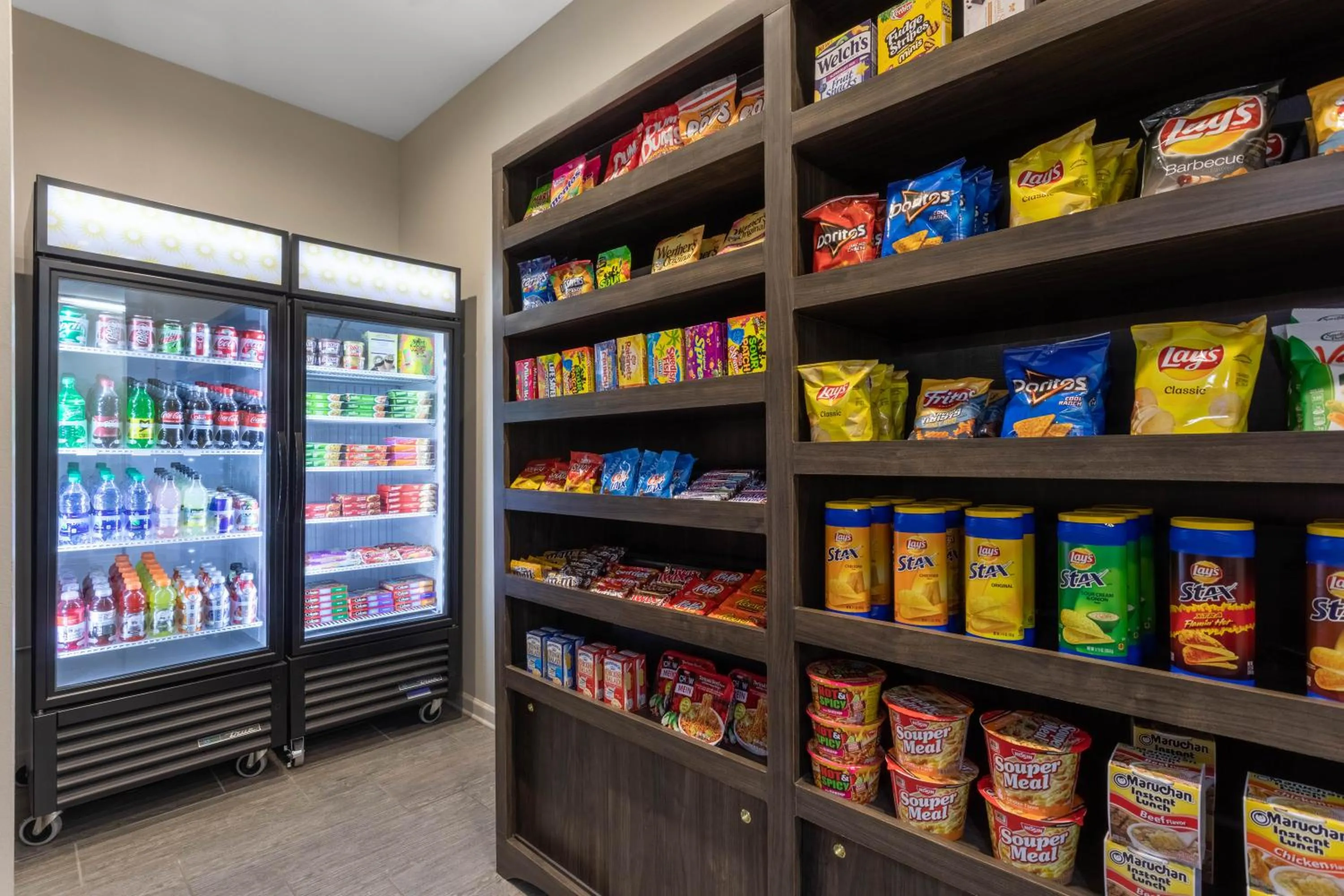 Food and drinks in La Quinta by Wyndham Huntsville Airport Madison