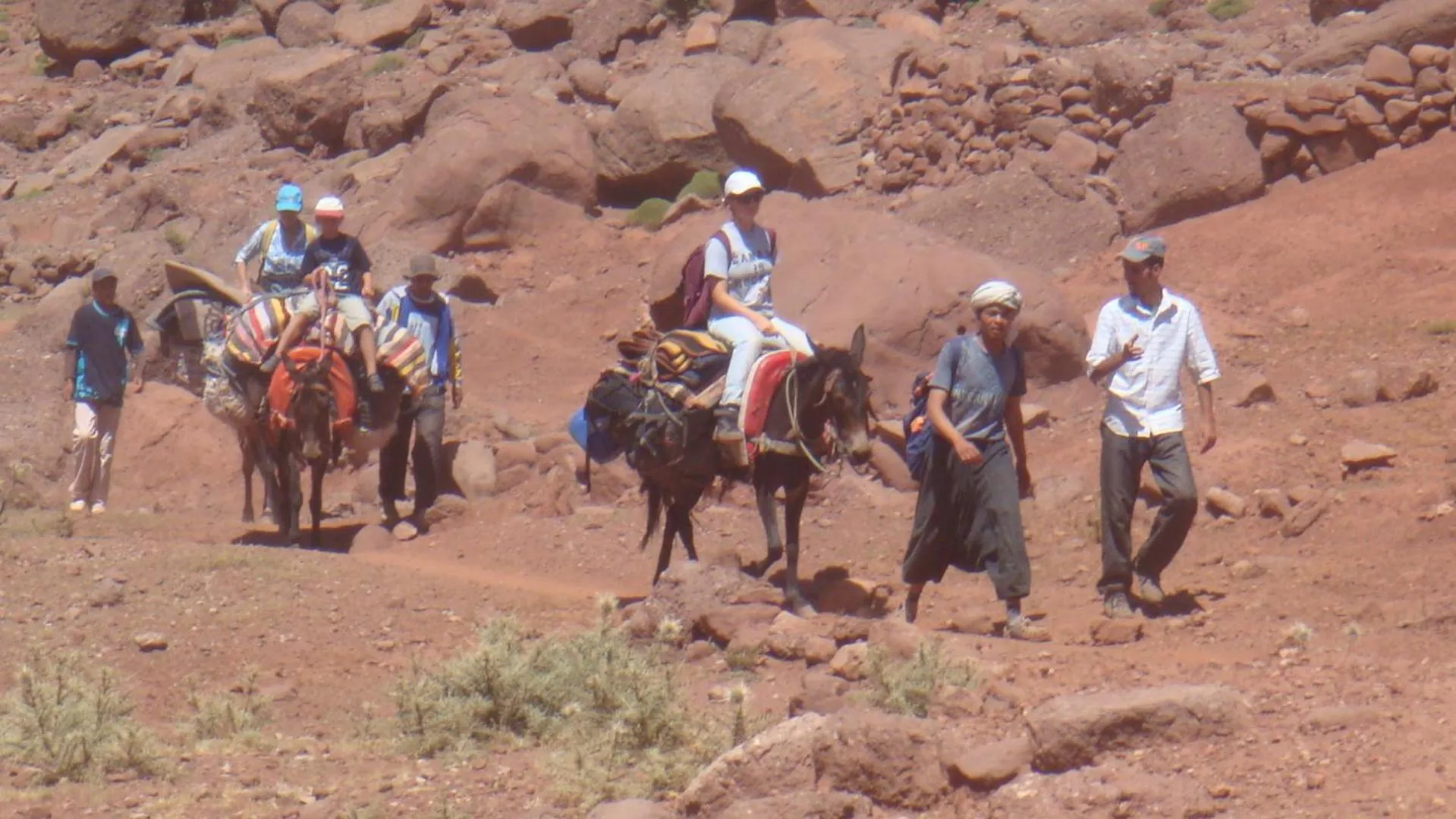 Hiking in Tizi Maison d'Hôtes