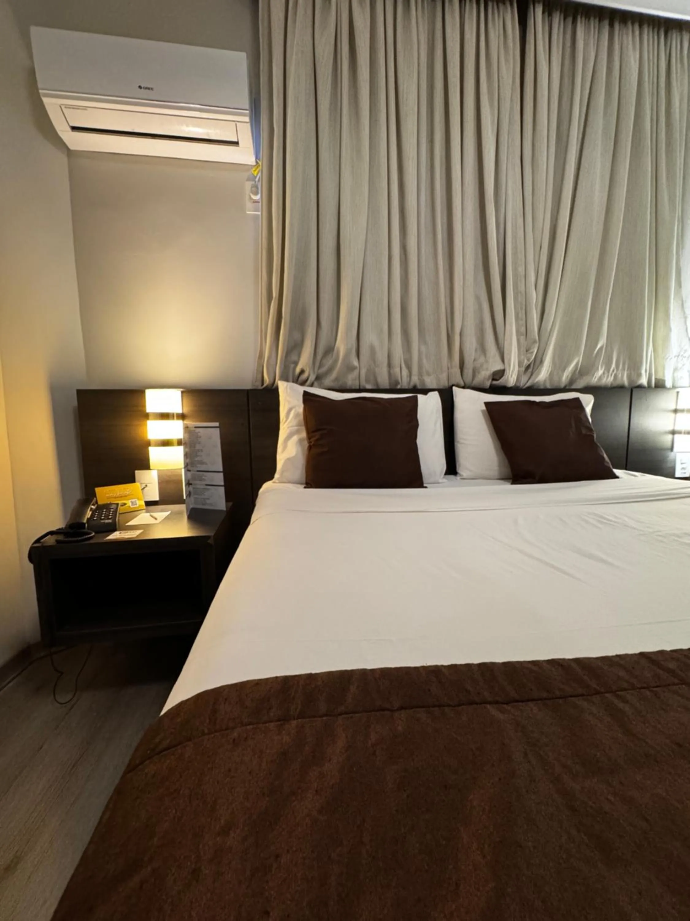 Bedroom, Bed in Class Hotel Guaxupé