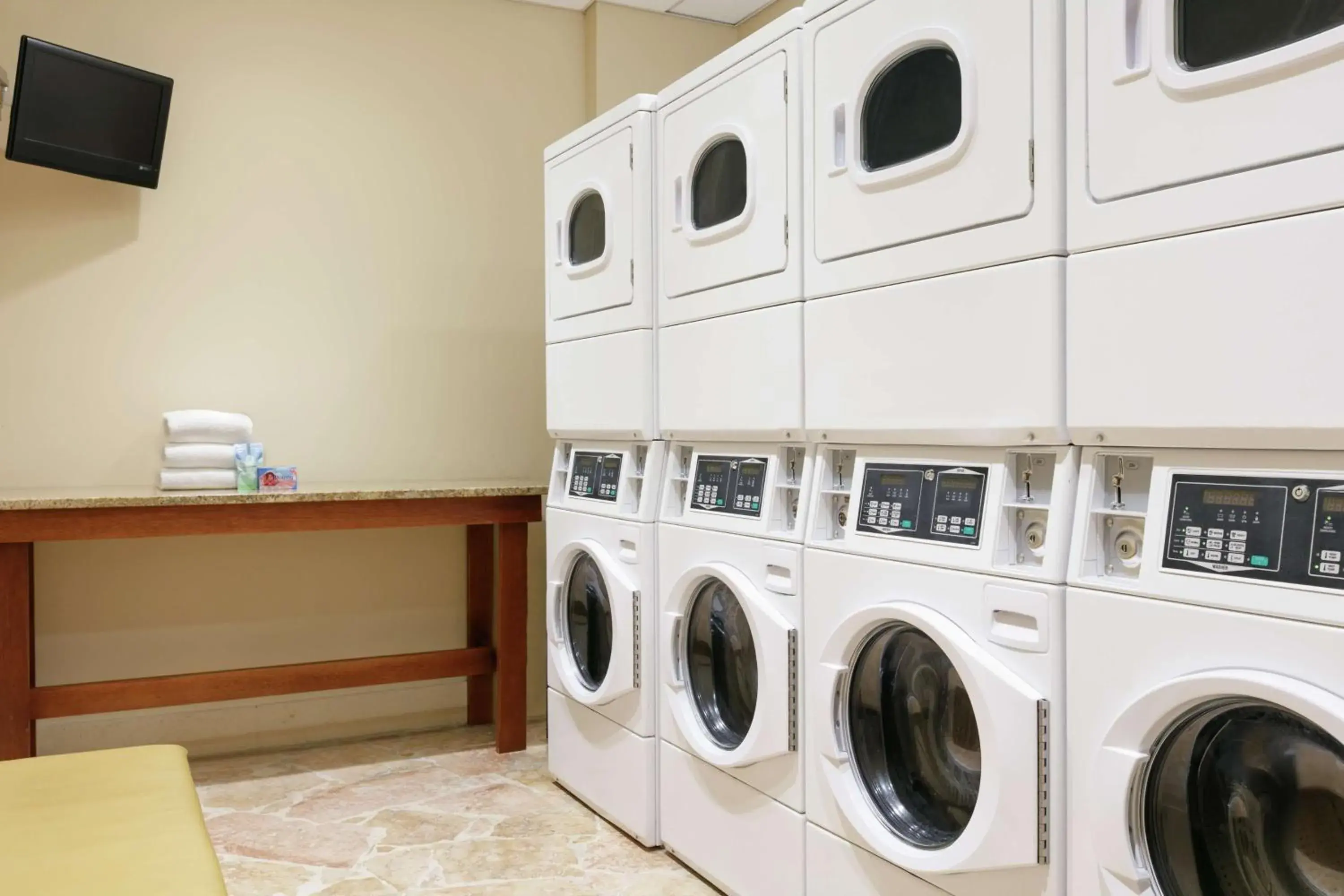 Property building in Embassy Suites by Hilton San Juan - Hotel & Casino Property building in Embassy Suites by Hilton San Juan - Hotel & Casino