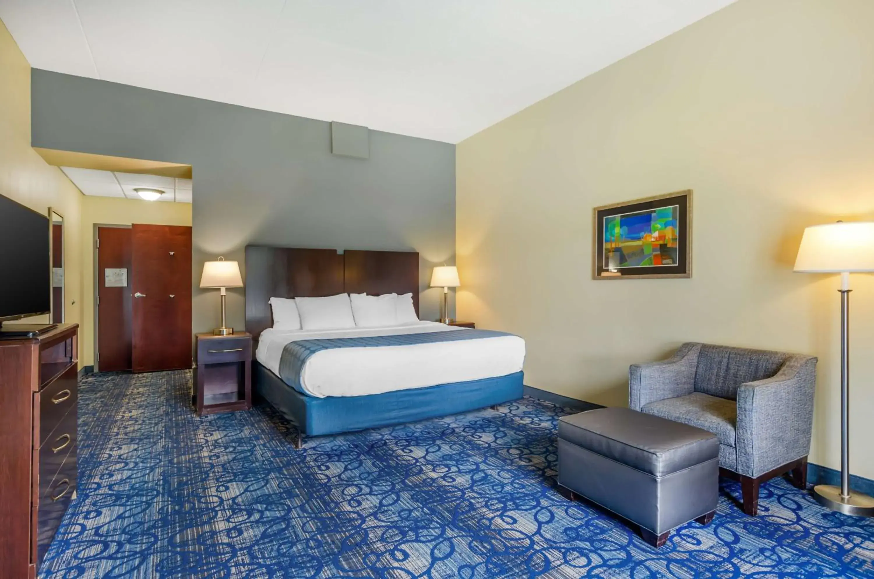 Bedroom, Bed in Best Western Plus Waynesboro Bedroom, Bed in Best Western Plus Waynesboro