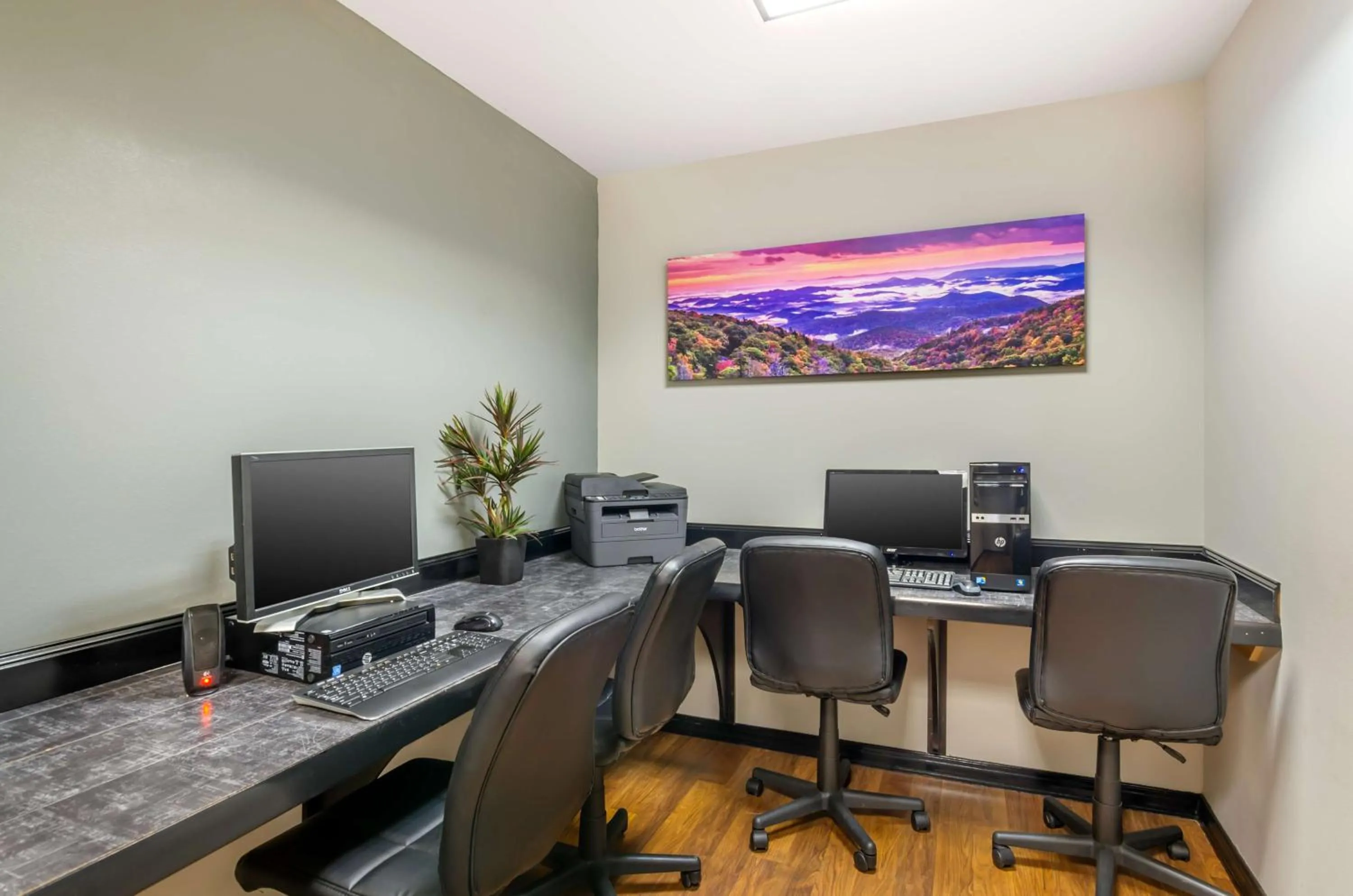 Business facilities in Best Western Plus Waynesboro