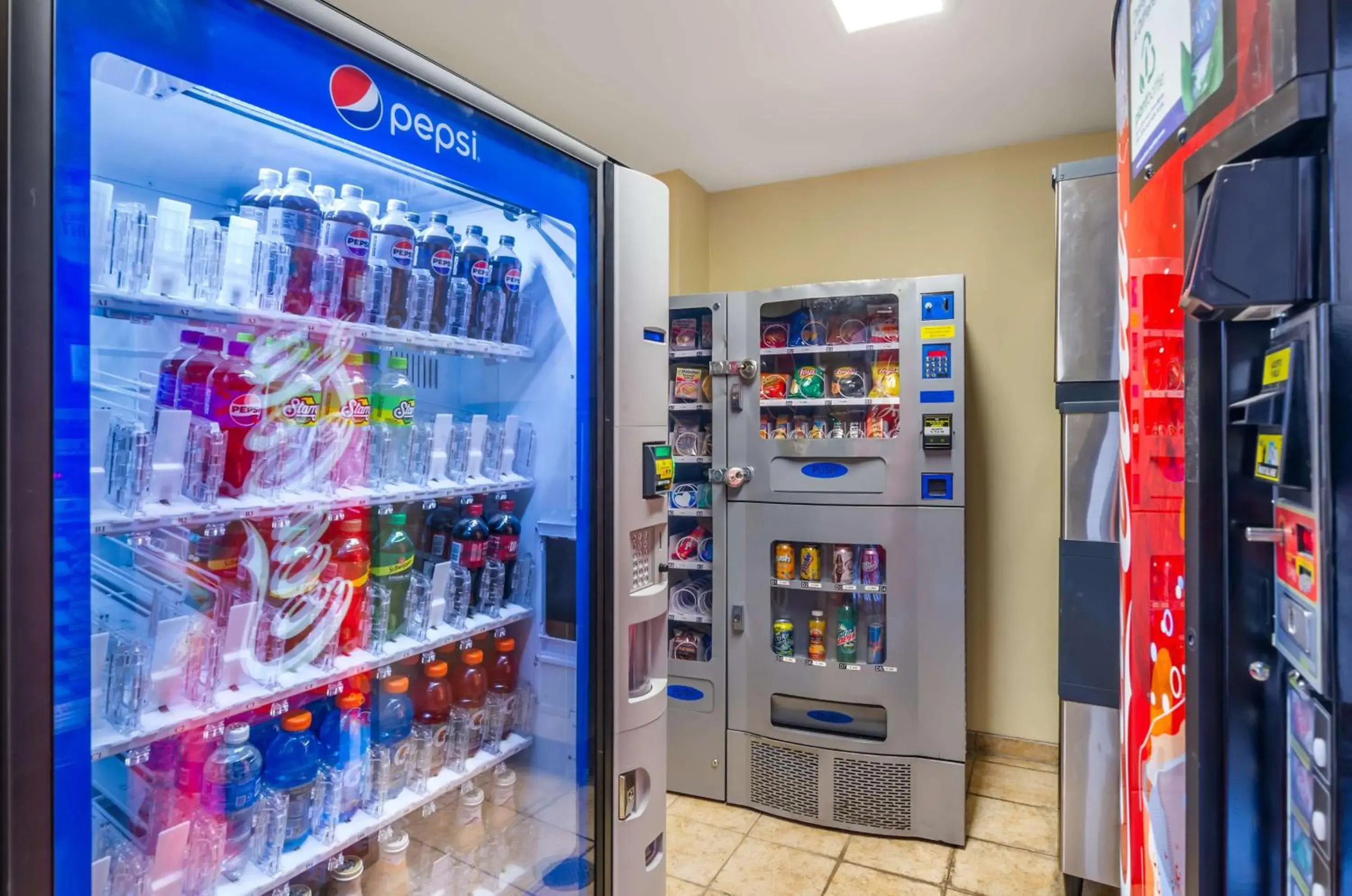 Property building in Best Western Plus Waynesboro Property building in Best Western Plus Waynesboro