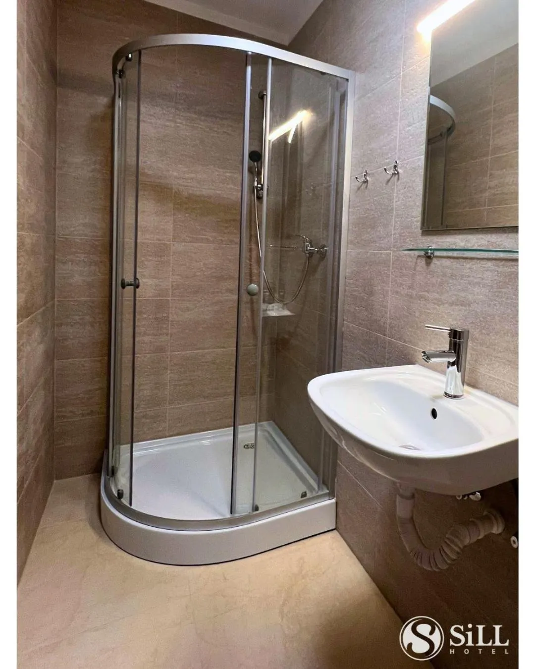 Shower in Hotel SiLL