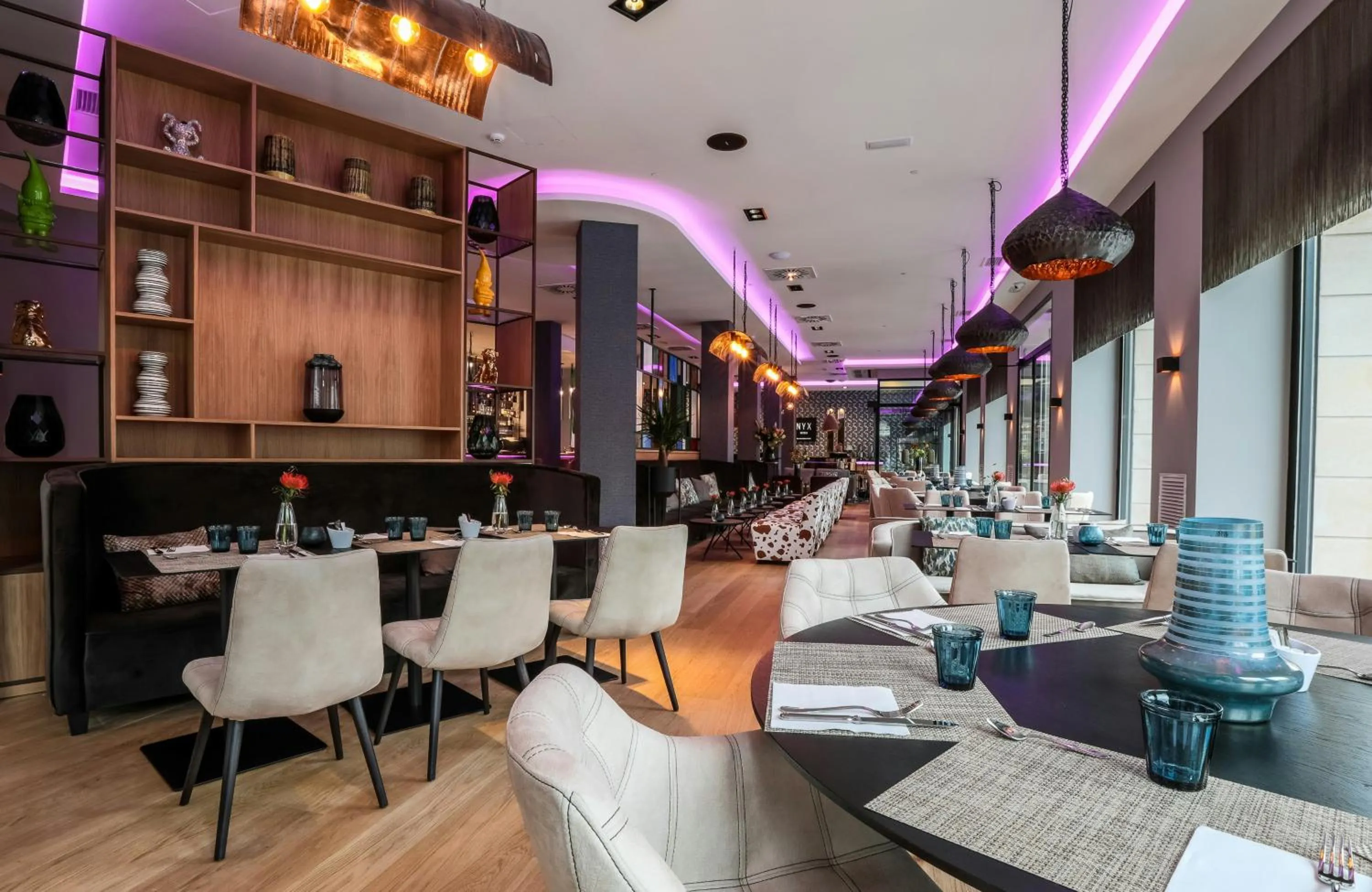 Restaurant/places to eat in NYX Hotel Bilbao by Leonardo Hotels