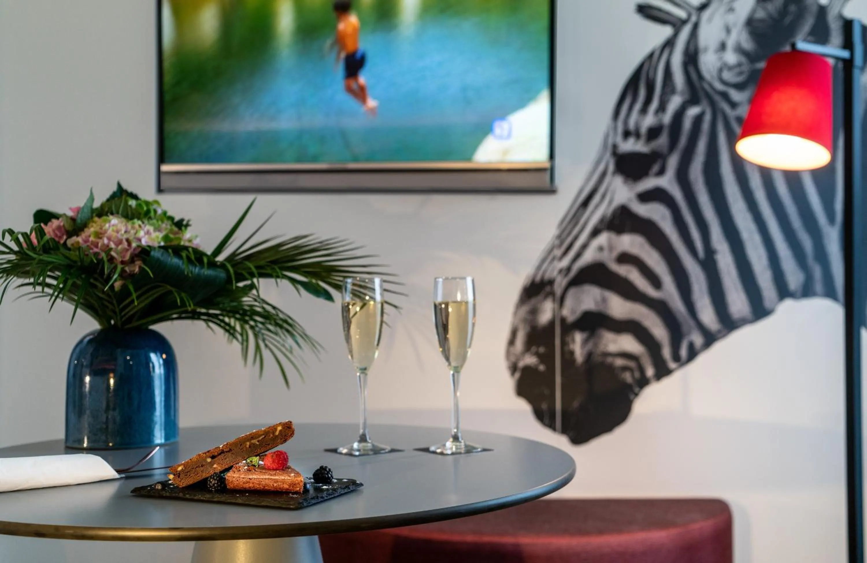 Photo of the whole room in NYX Hotel Bilbao by Leonardo Hotels