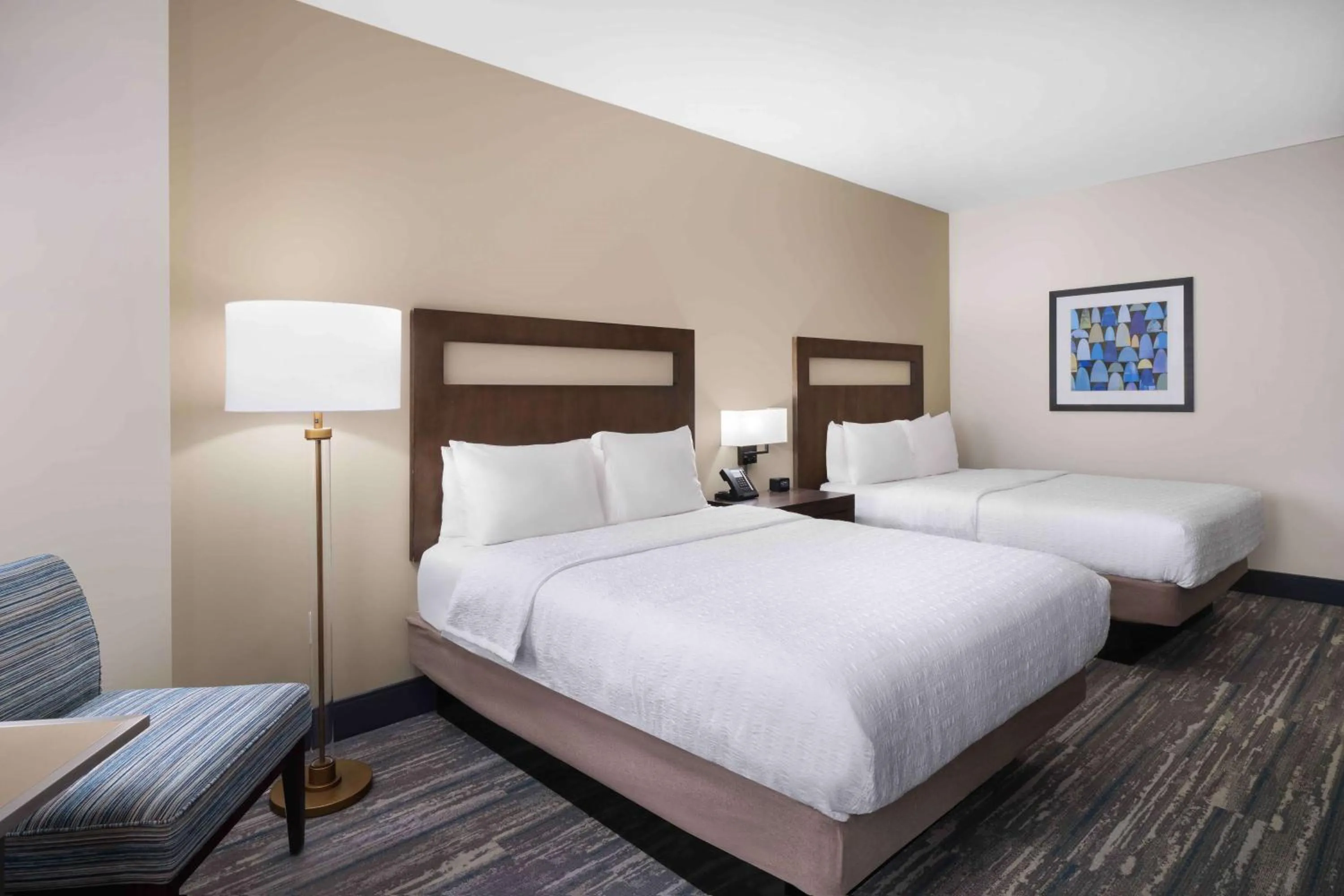 Bed in Hampton Inn & Suites Denver Downtown Convention Center