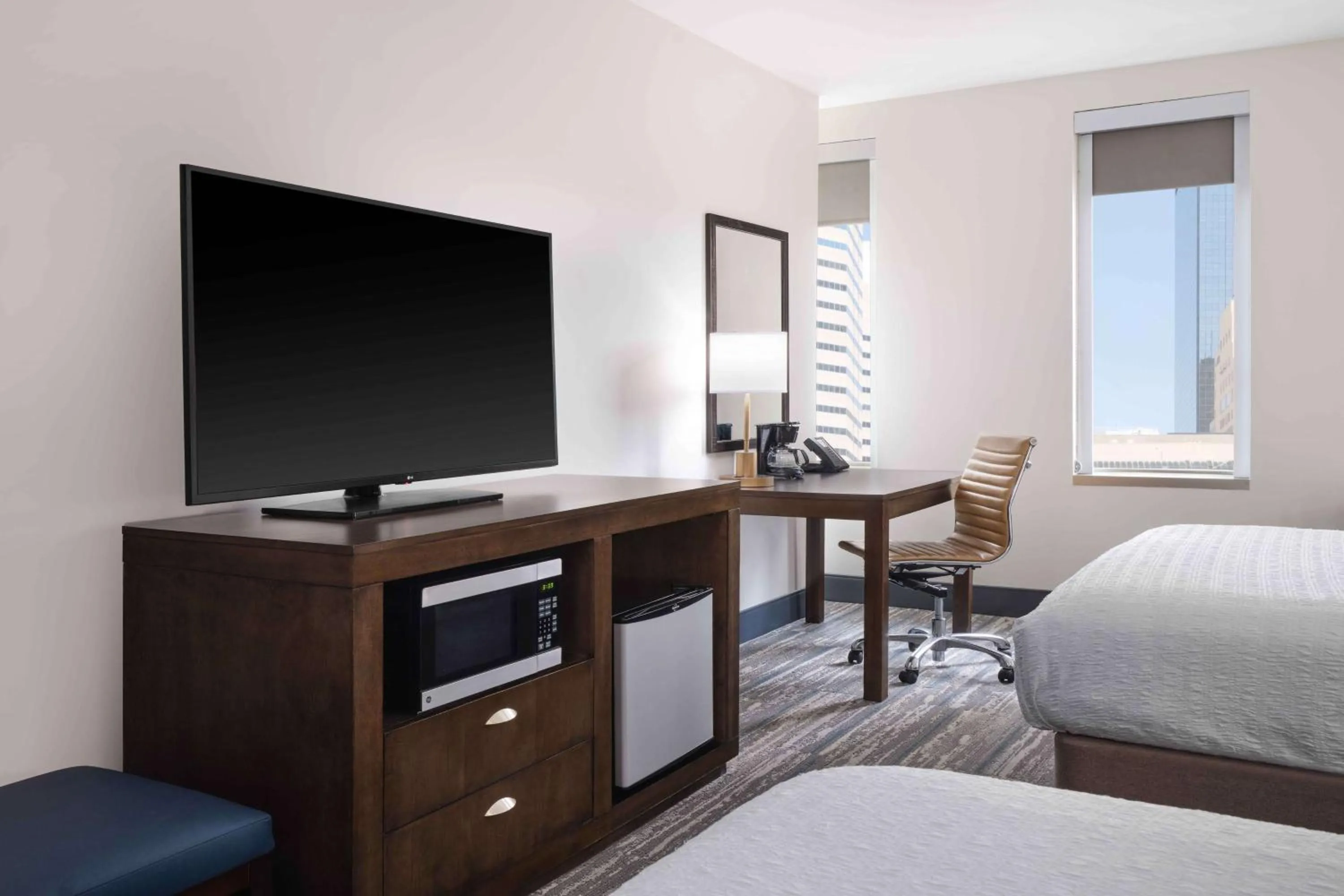 Bed in Hampton Inn & Suites Denver Downtown Convention Center