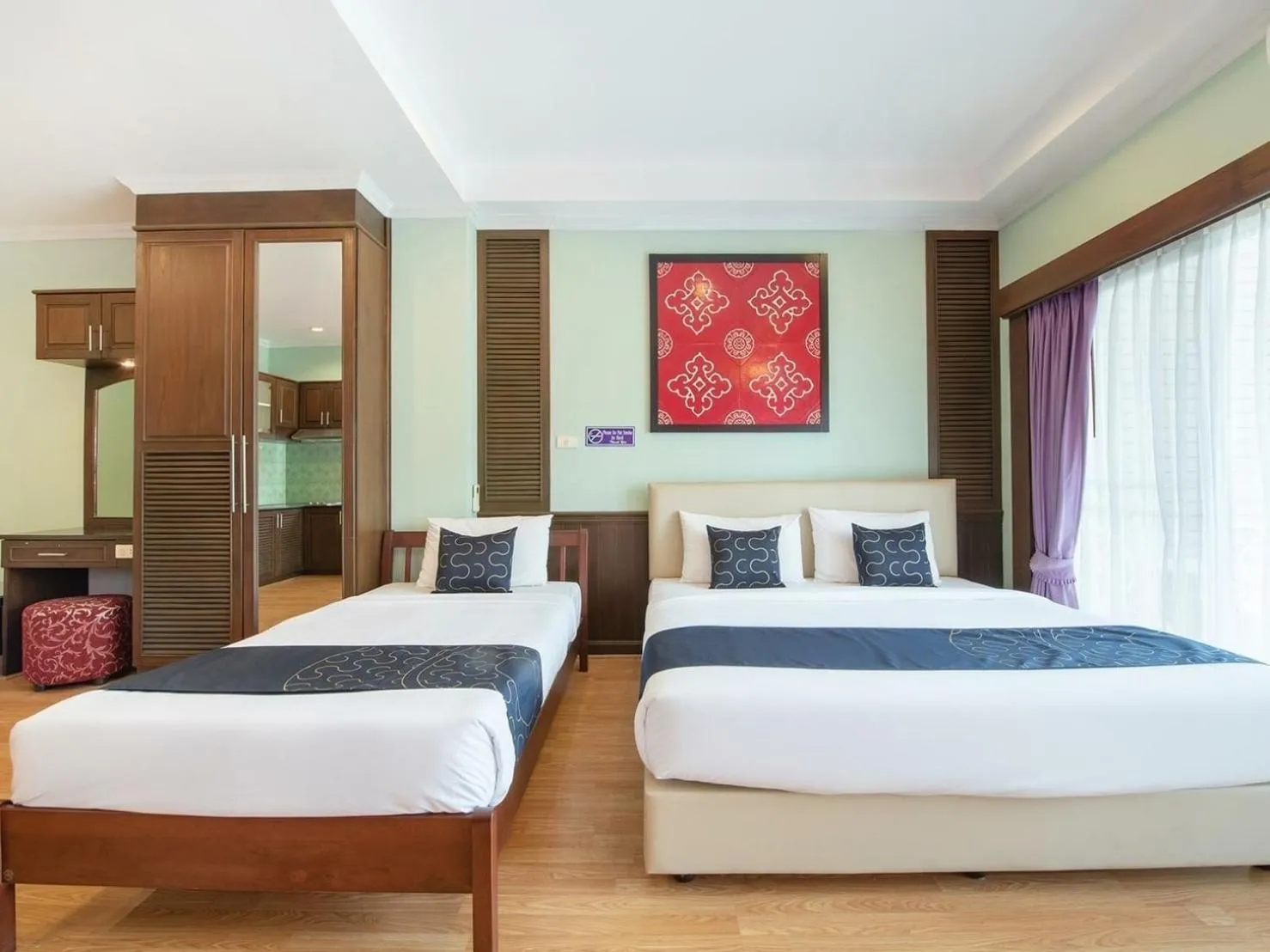 Bed in Blooming Hill Boutique Suites