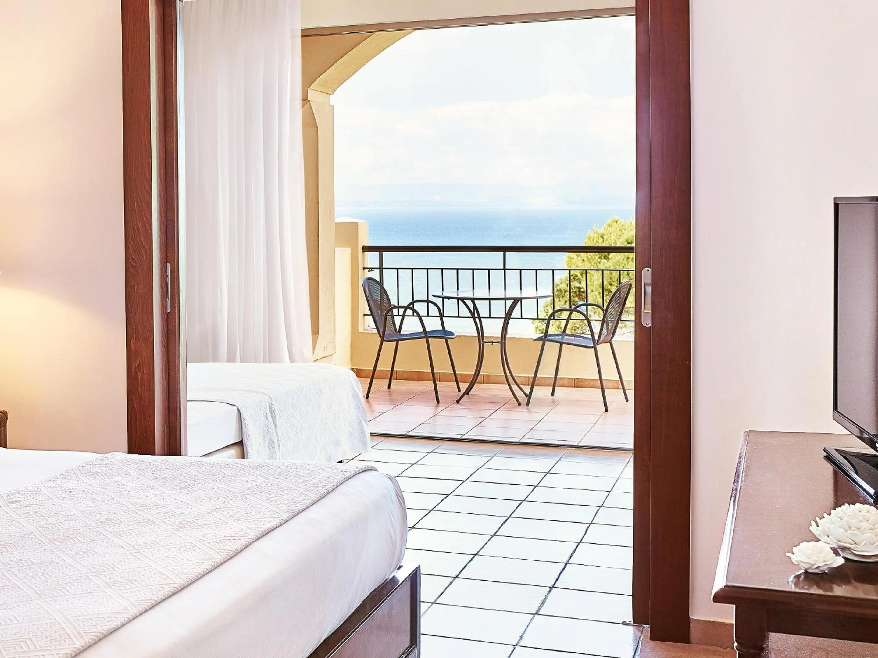 View (from property/room), Bed in Grecotel LUXME Oasis at Riviera Olympia & Aqua Park