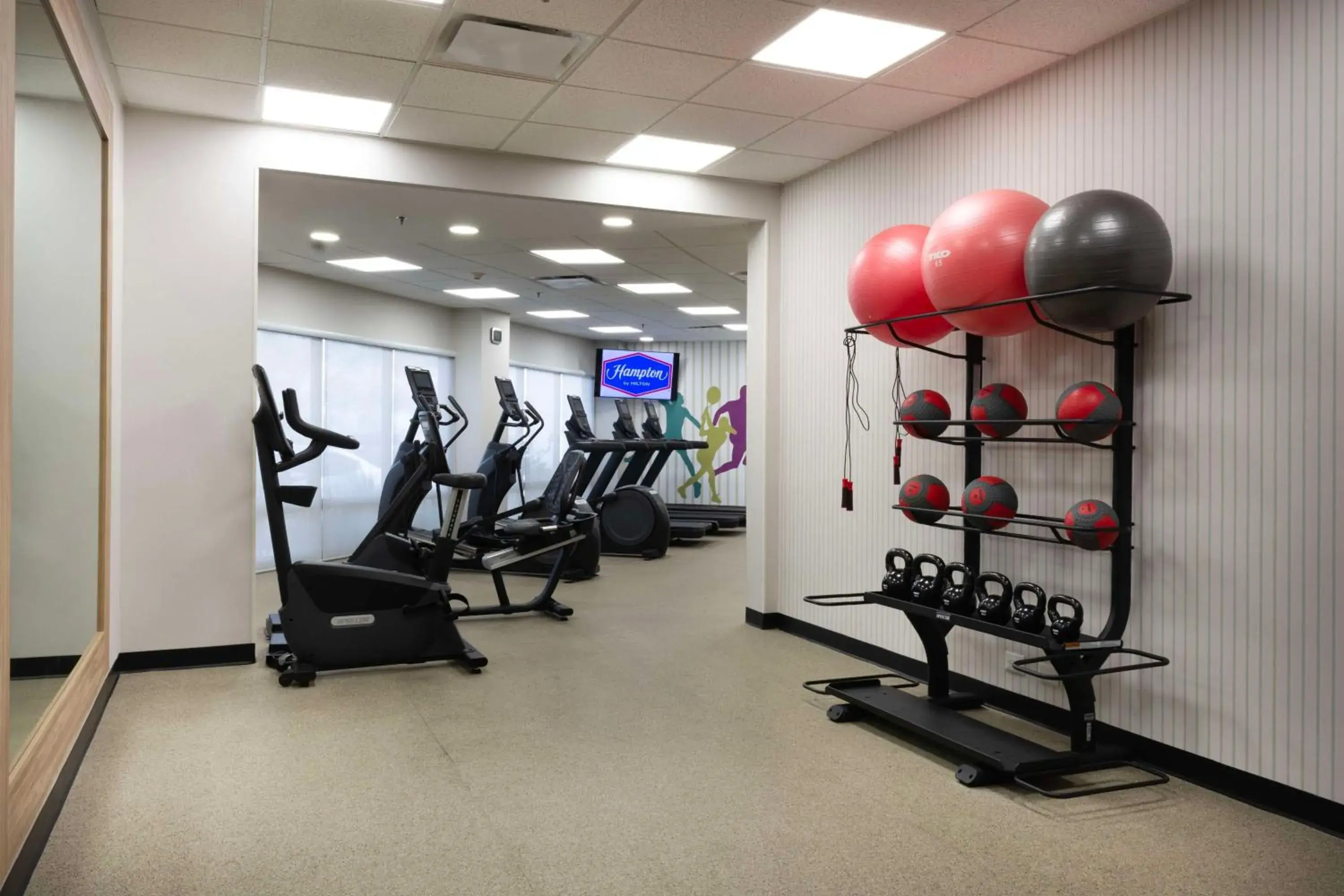 Fitness centre/facilities in Hampton by Hilton Saltillo Zona Aeropuerto Fitness centre/facilities in Hampton by Hilton Saltillo Zona Aeropuerto