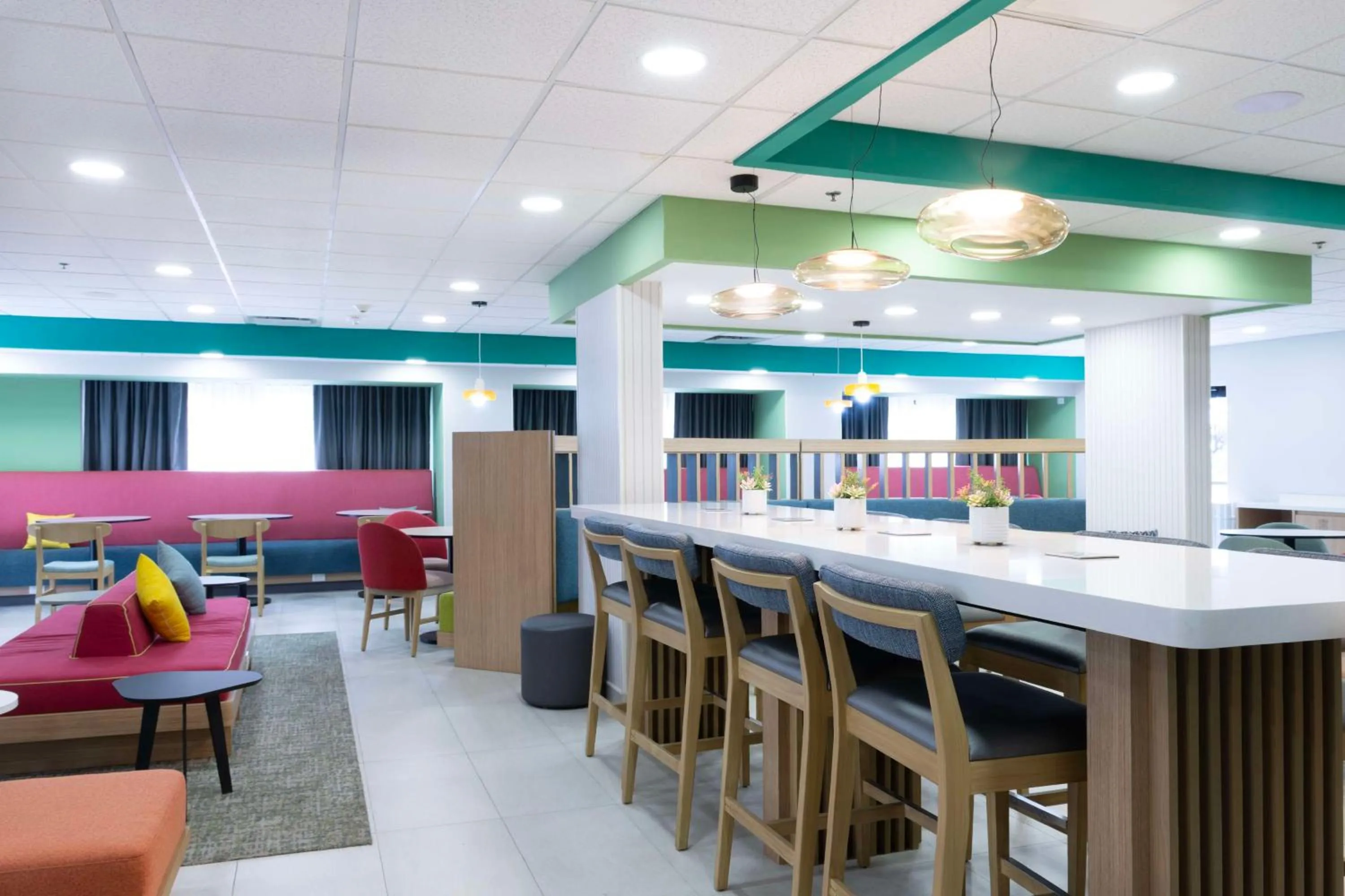 Lobby or reception in Hampton by Hilton Saltillo Zona Aeropuerto