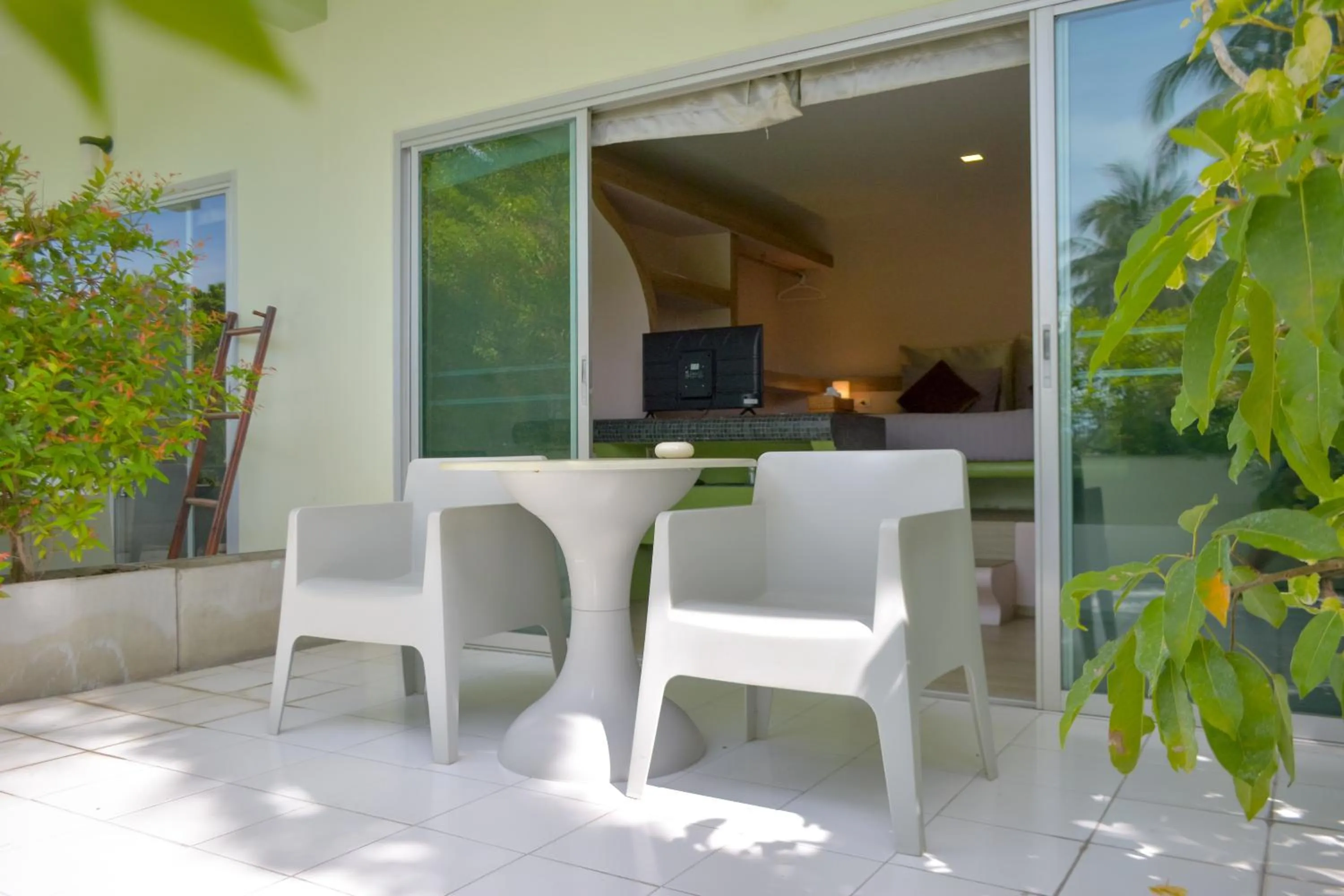 Le Divine Comedie Beach Resort