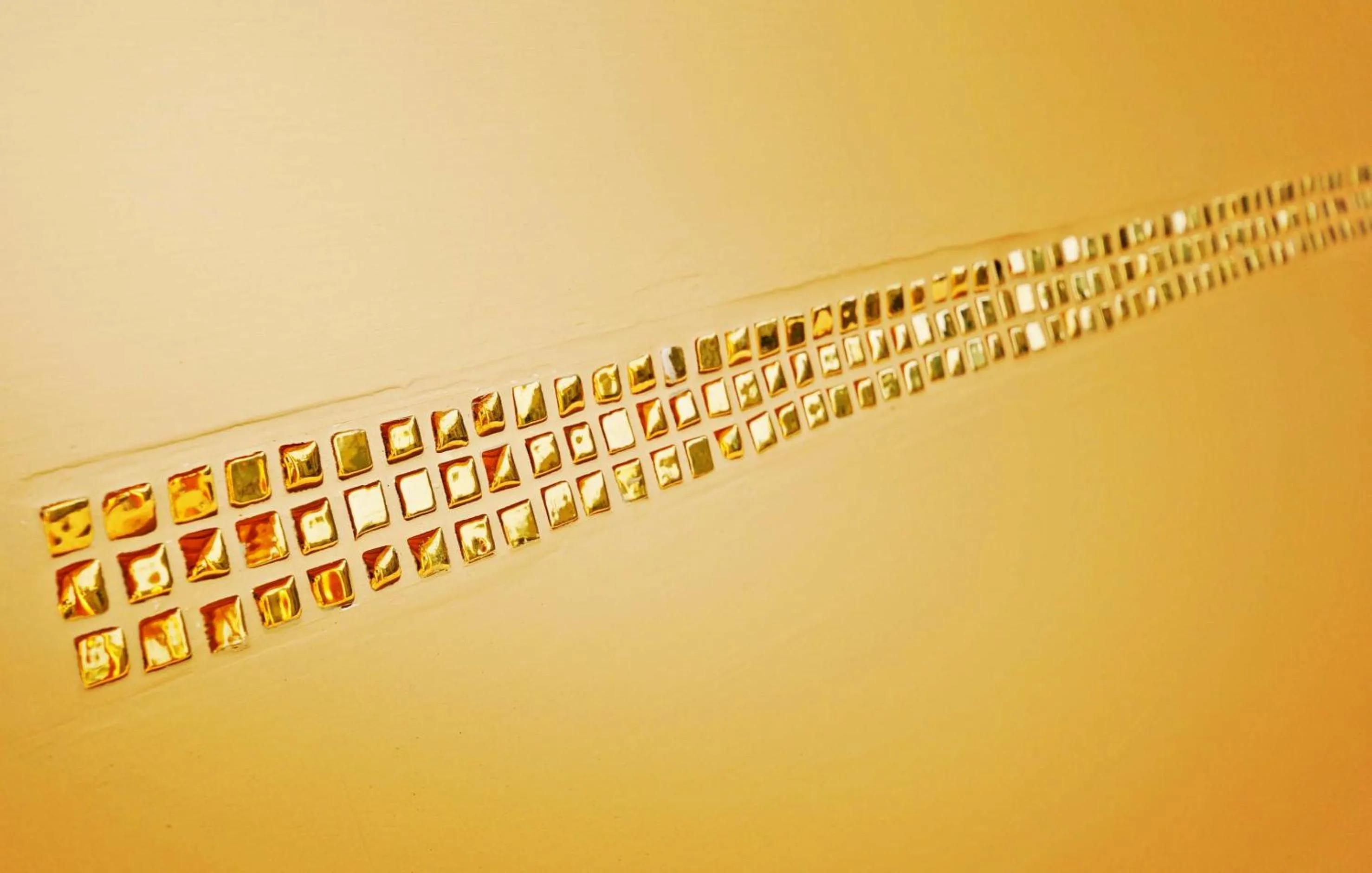 Decorative detail in Le Divine Comedie Beach Resort