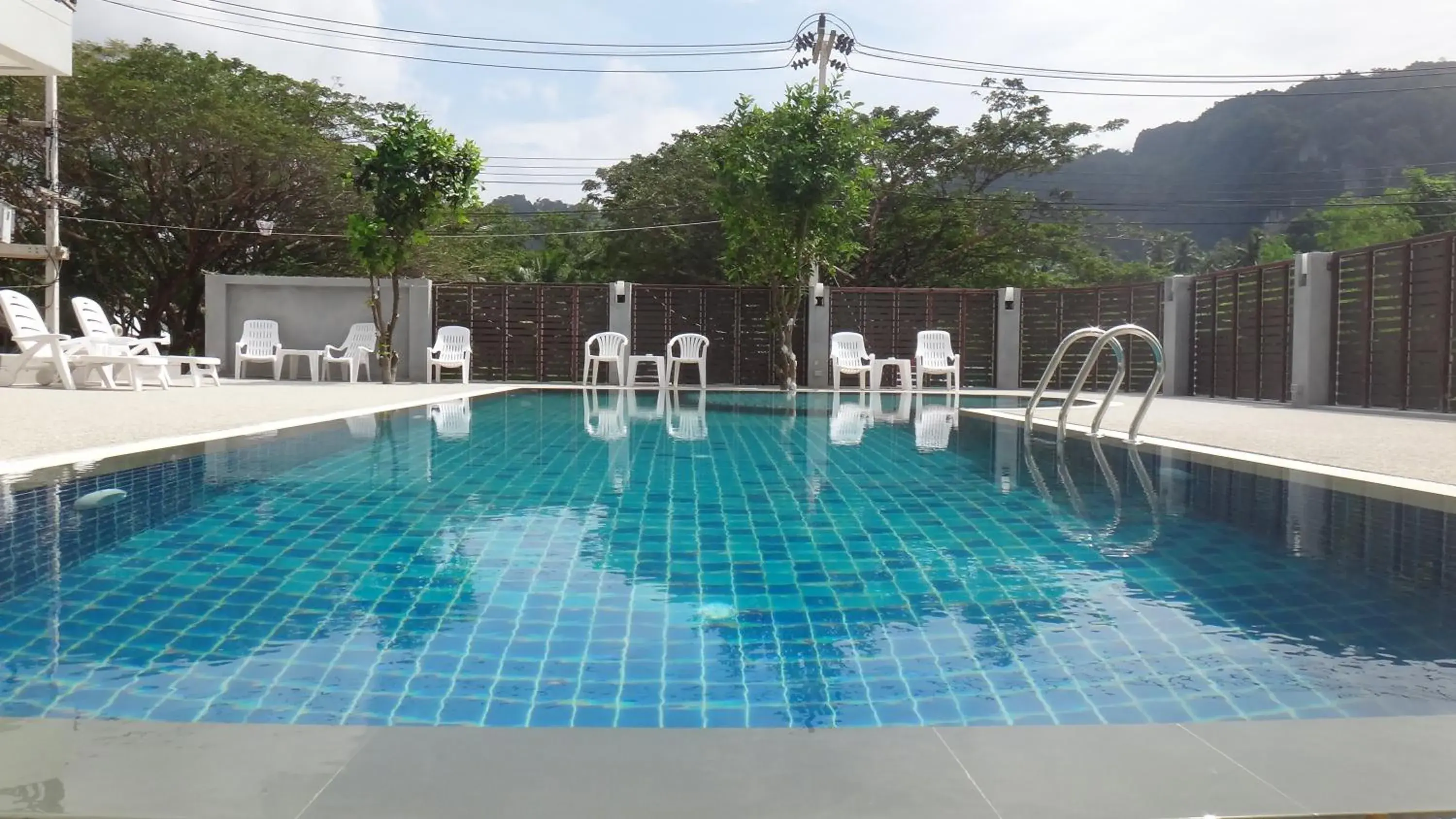 Swimming pool in Ao Nang Miti Resort Swimming pool in Ao Nang Miti Resort