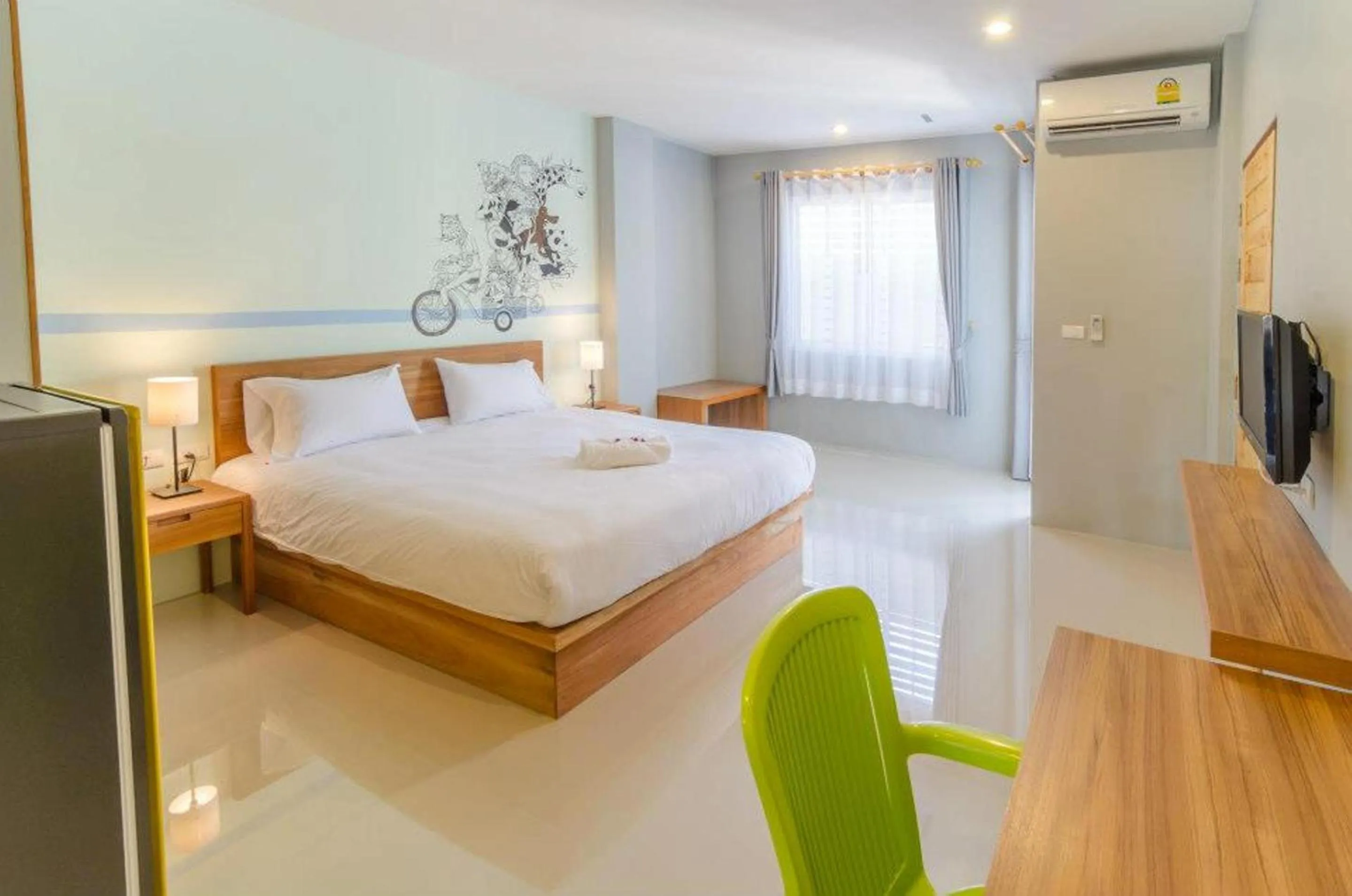 Photo of the whole room, Bed in Ao Nang Miti Resort