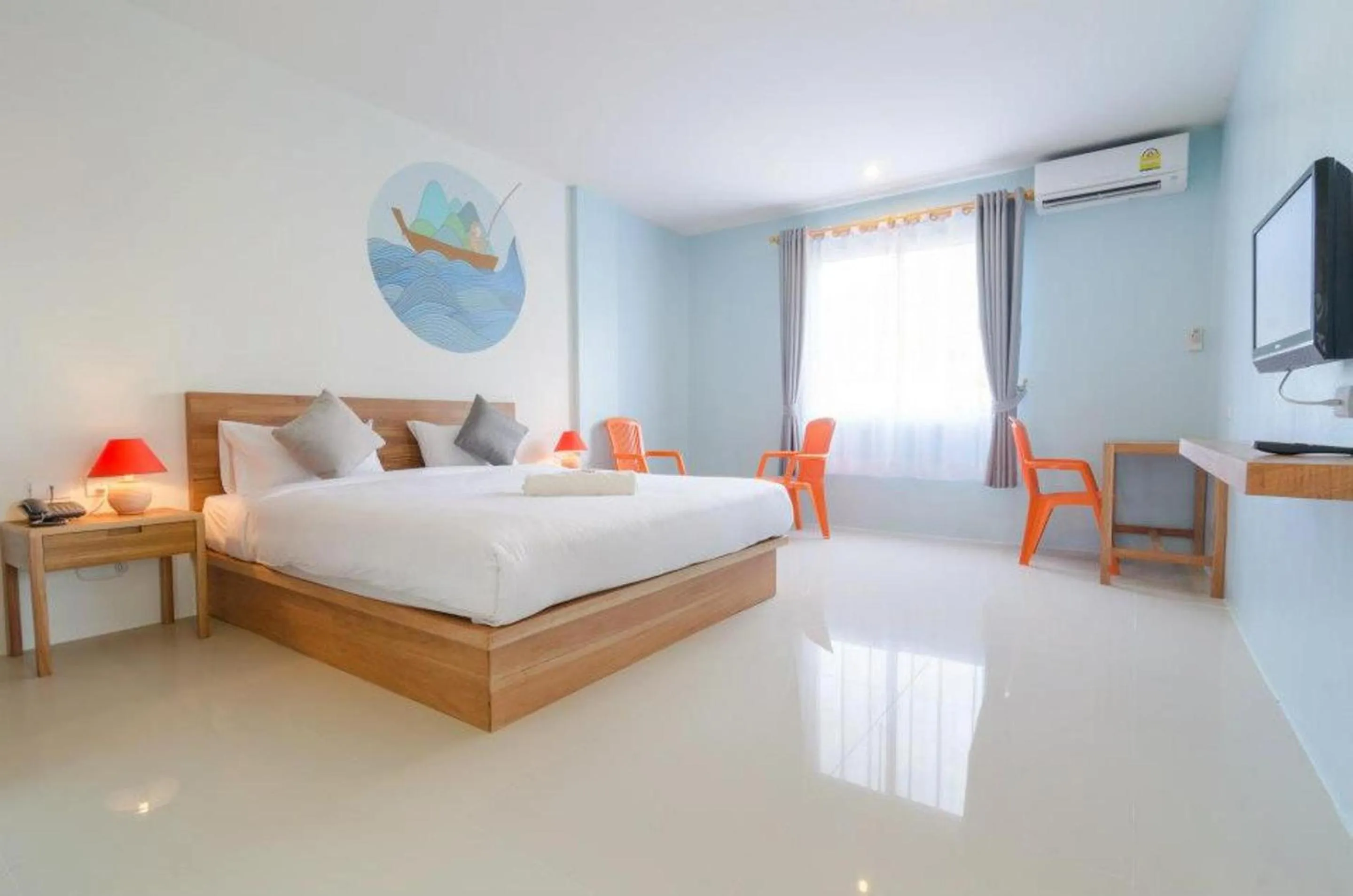 Photo of the whole room, Bed in Ao Nang Miti Resort