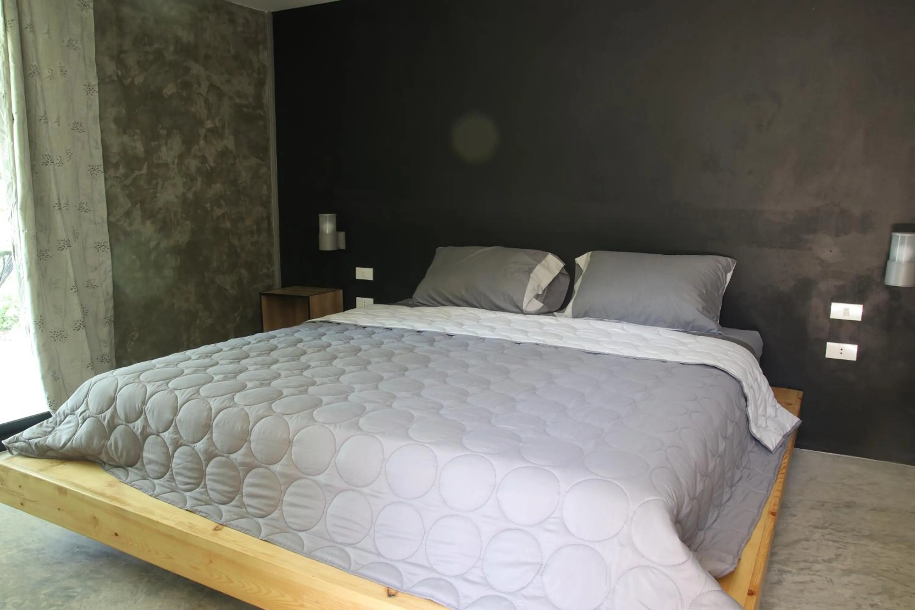 Bedroom, Bed in Lazy Republique