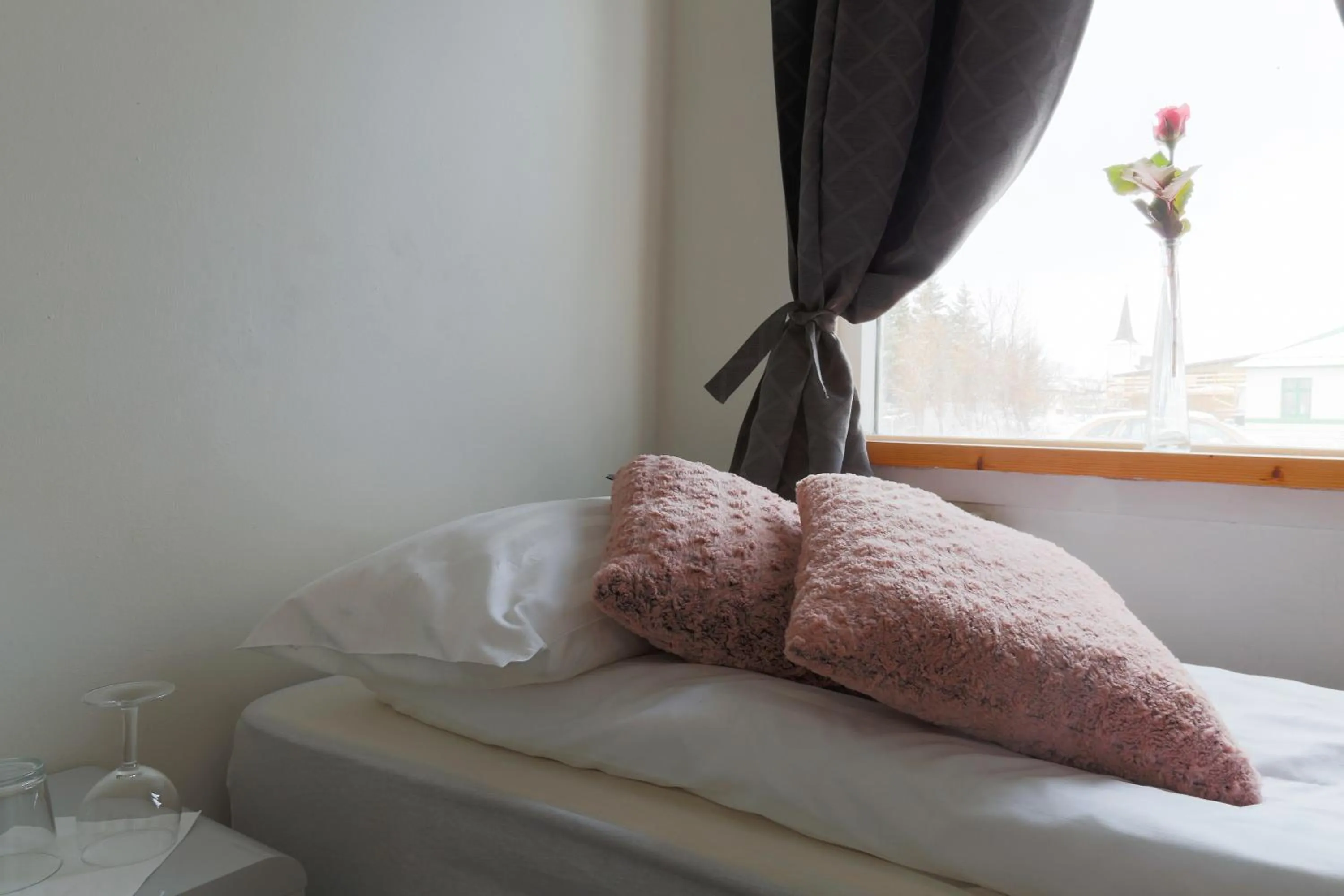 Bedroom, Bed in The apartment - Öbbuhús