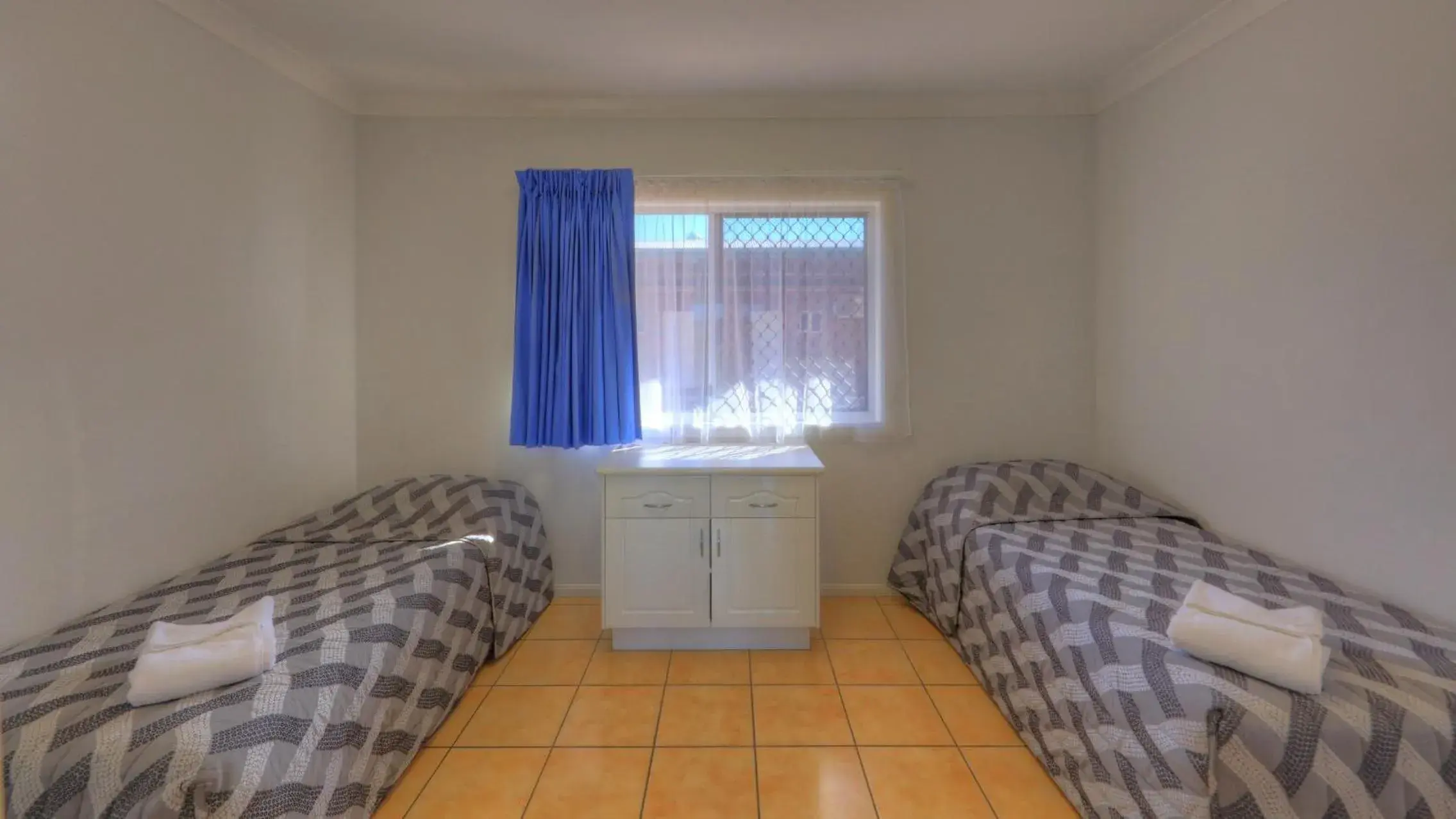 Two-Bedroom Suite in Heritage Lodge Motel Two-Bedroom Suite in Heritage Lodge Motel